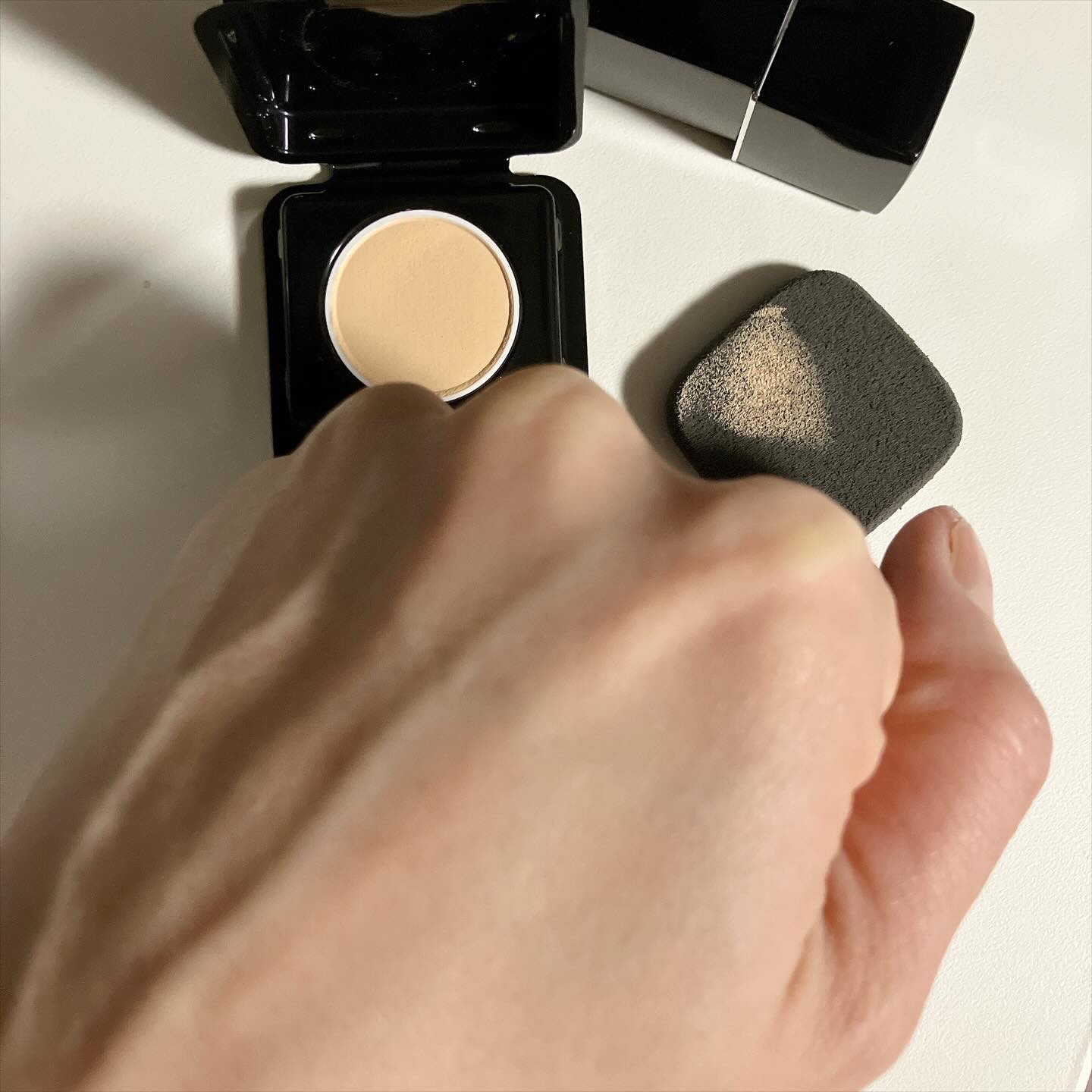 ルージュスターヴァイブラント/KANEBO/口紅を使ったクチコミ（2枚目）