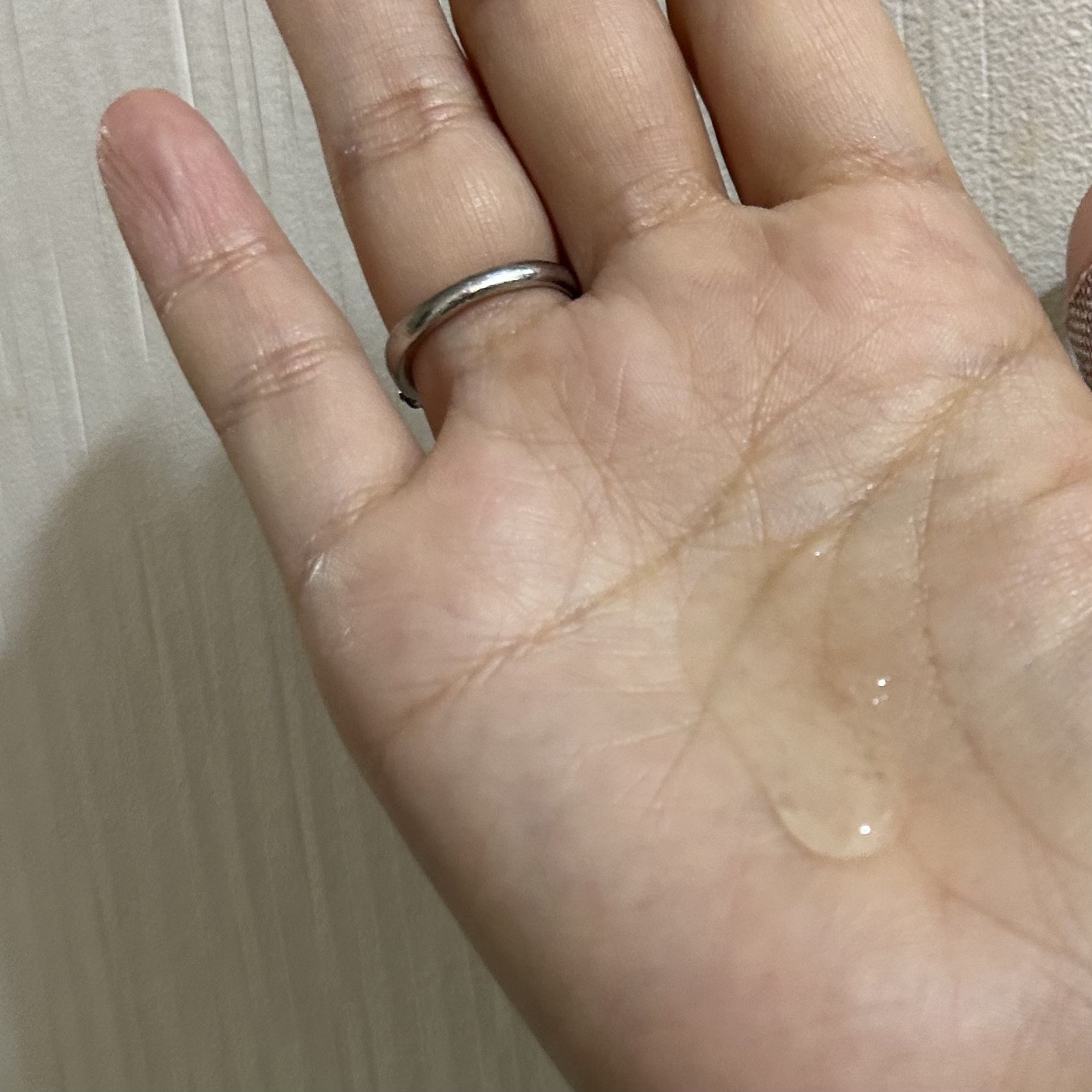 ディープナイトリペアシャンプー／トリートメント/YOLU/シャンプー・コンディショナーを使ったクチコミ（2枚目）