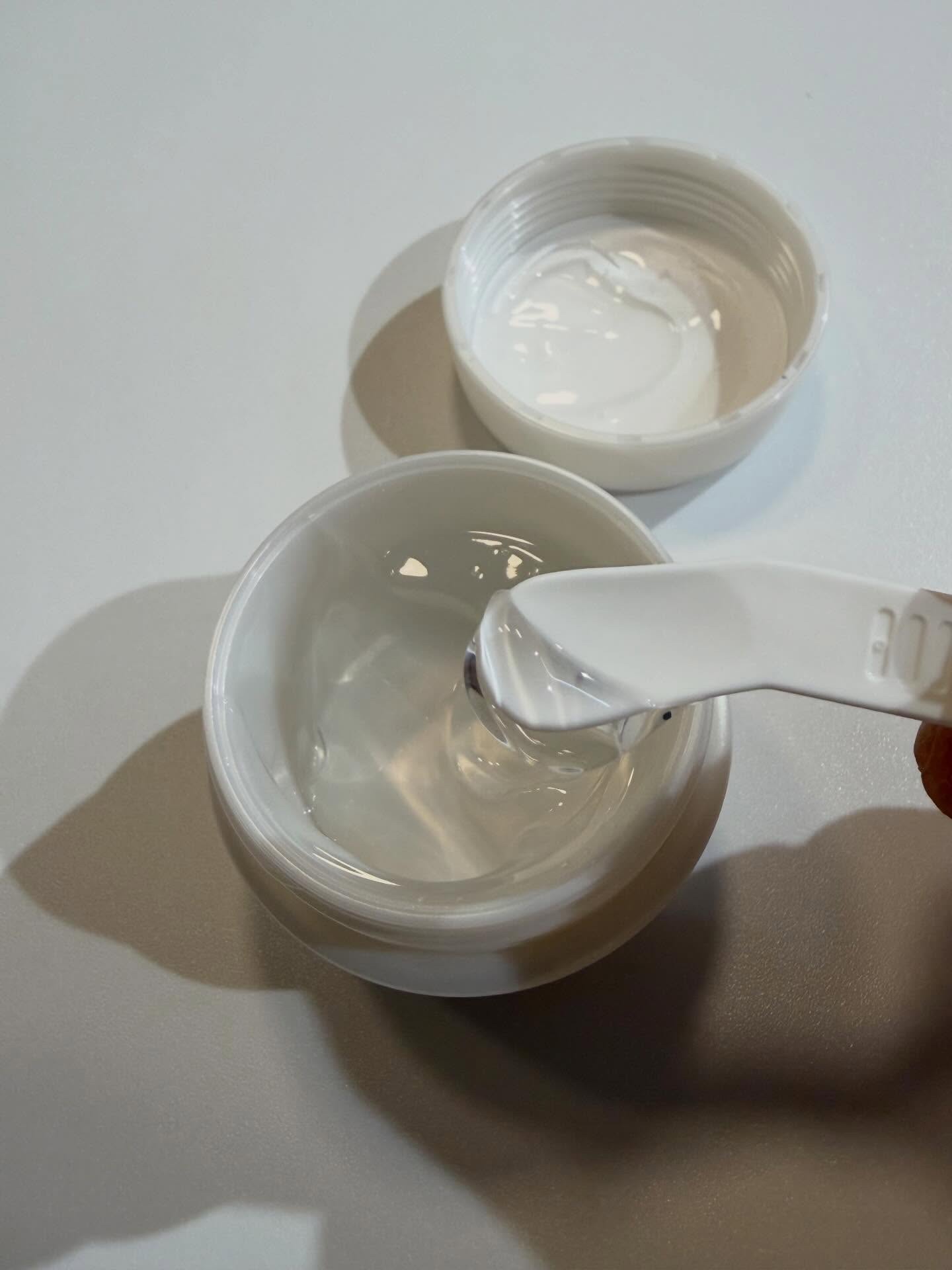 ナイトラッピングパック/イオナ エフ/フェイスクリームを使ったクチコミ（3枚目）