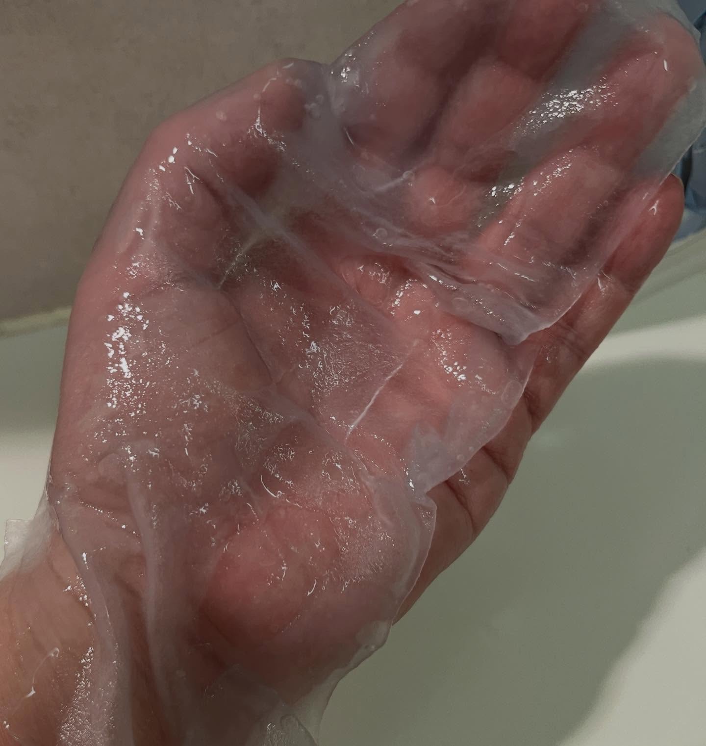 Bluban コラーゲンファーミングゲルマスクのクチコミ「韓国スキンケアブランド Bluban(ブルバン)
・ヒアルロン酸水分マスク
・コラーゲン弾力ゲ.....」（3枚目）