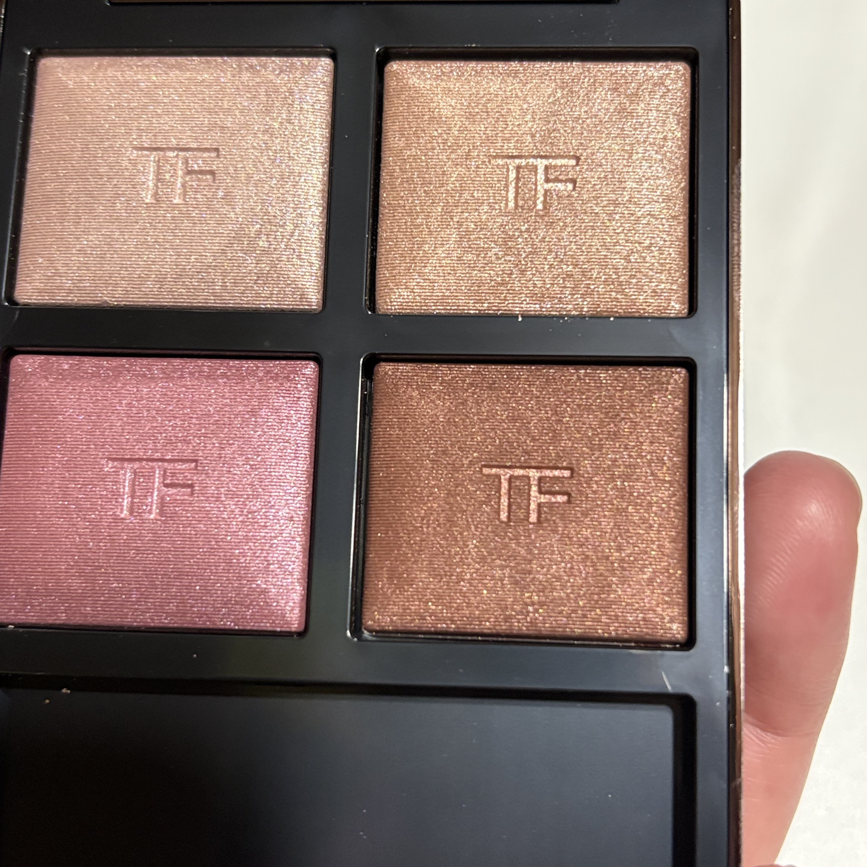 アイ カラー クォード/TOM FORD BEAUTY/アイシャドウパレットを使ったクチコミ（2枚目）