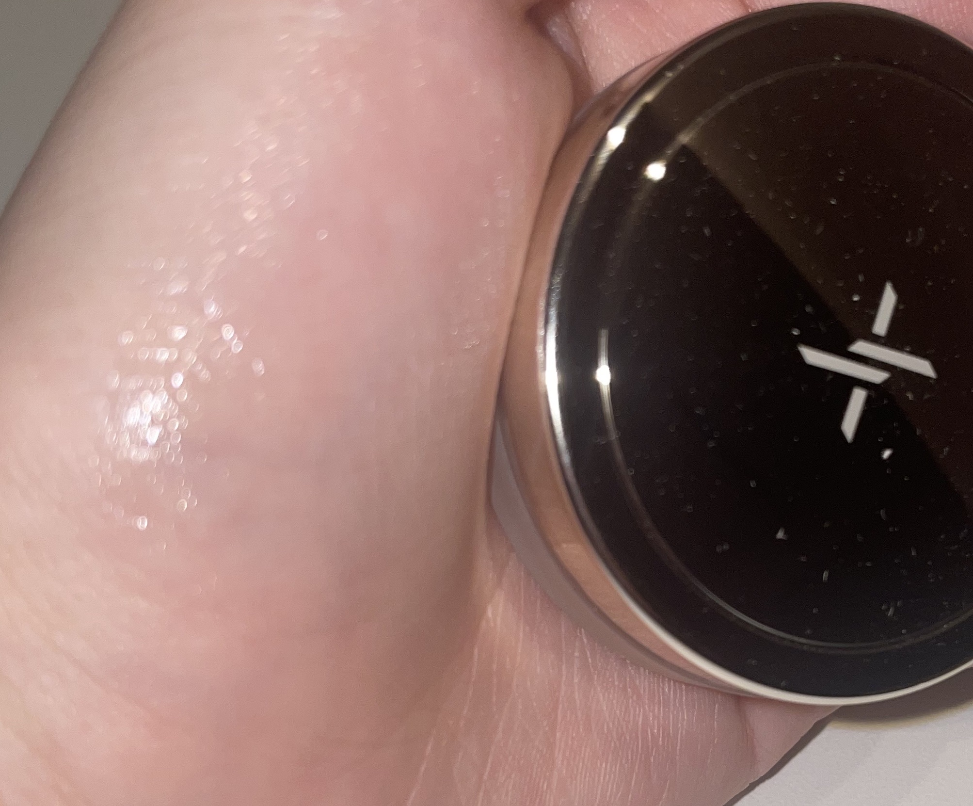 XOUL モイストリップバームのクチコミ「XOUL　モイストリップバーム　¥3,630　


XOULモイストリップバーム‼️‼️

付.....」（2枚目）