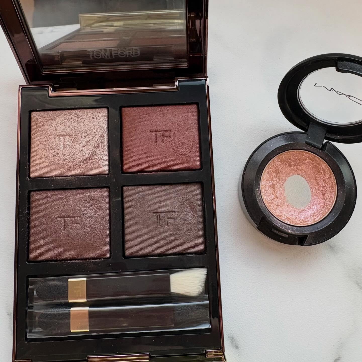 ダズルシャドウ/M・A・C/単色アイシャドウを使ったクチコミ（2枚目）