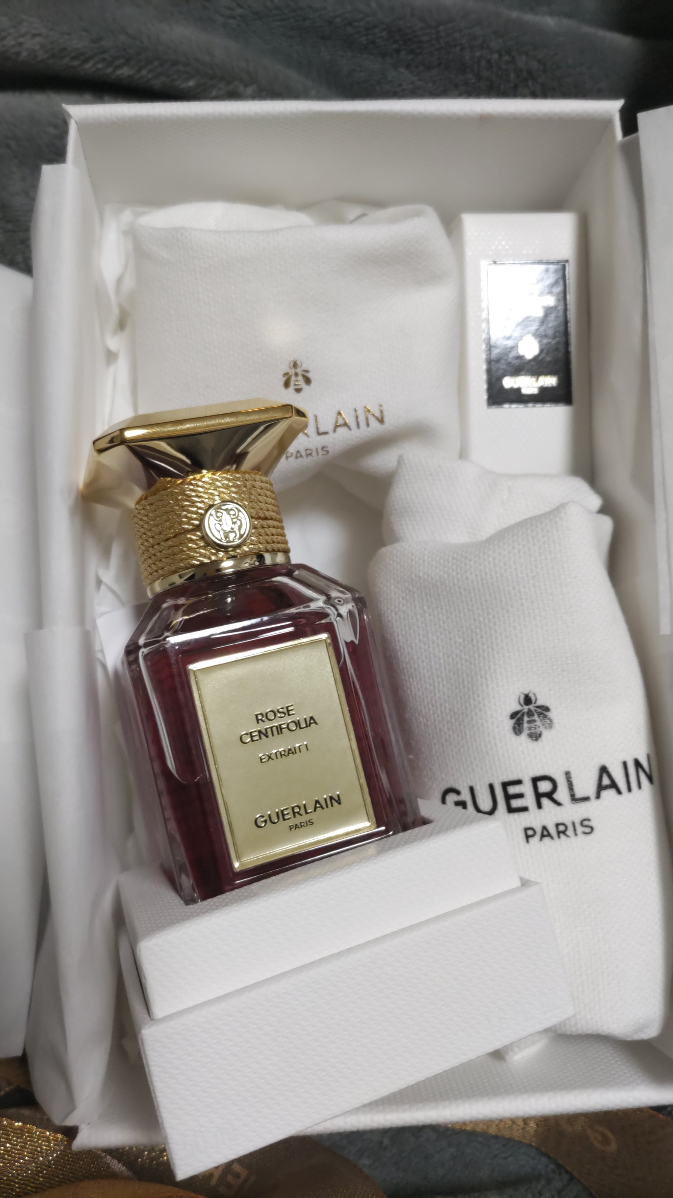 試してみた】ラール エ ラ マティエール ローズ センティフォリア