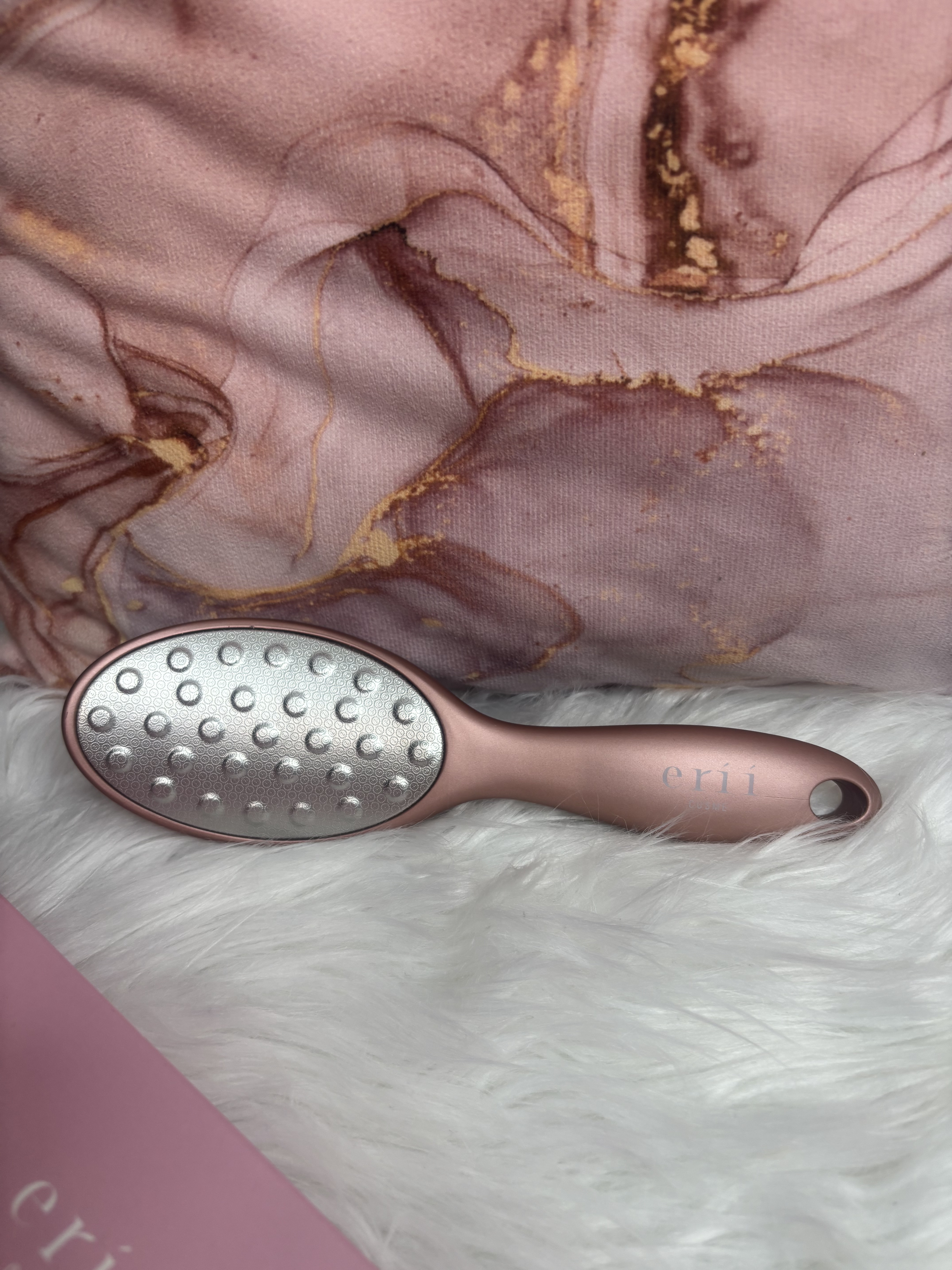 エリィ かかと削り ドッティ/ジュエル・コスメティックス/レッグ・フットケアを使ったクチコミ（2枚目）