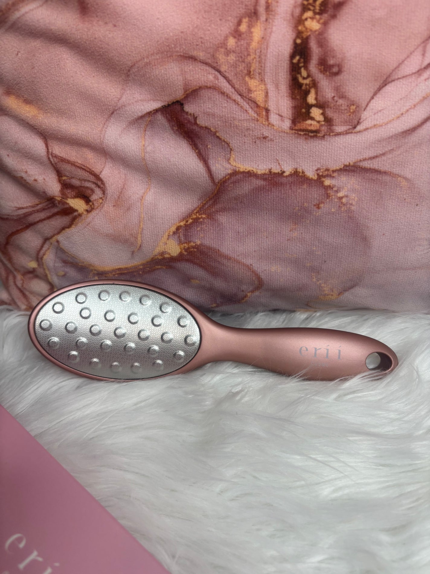 エリィ かかと削り ドッティ/ジュエル・コスメティックス/レッグ・フットケアを使ったクチコミ(2枚目)