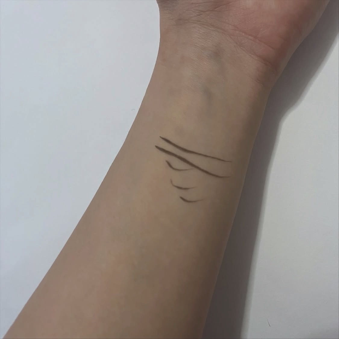 シルキーリキッドアイライナーWP/D-UP/リキッドアイライナーを使ったクチコミ（3枚目）