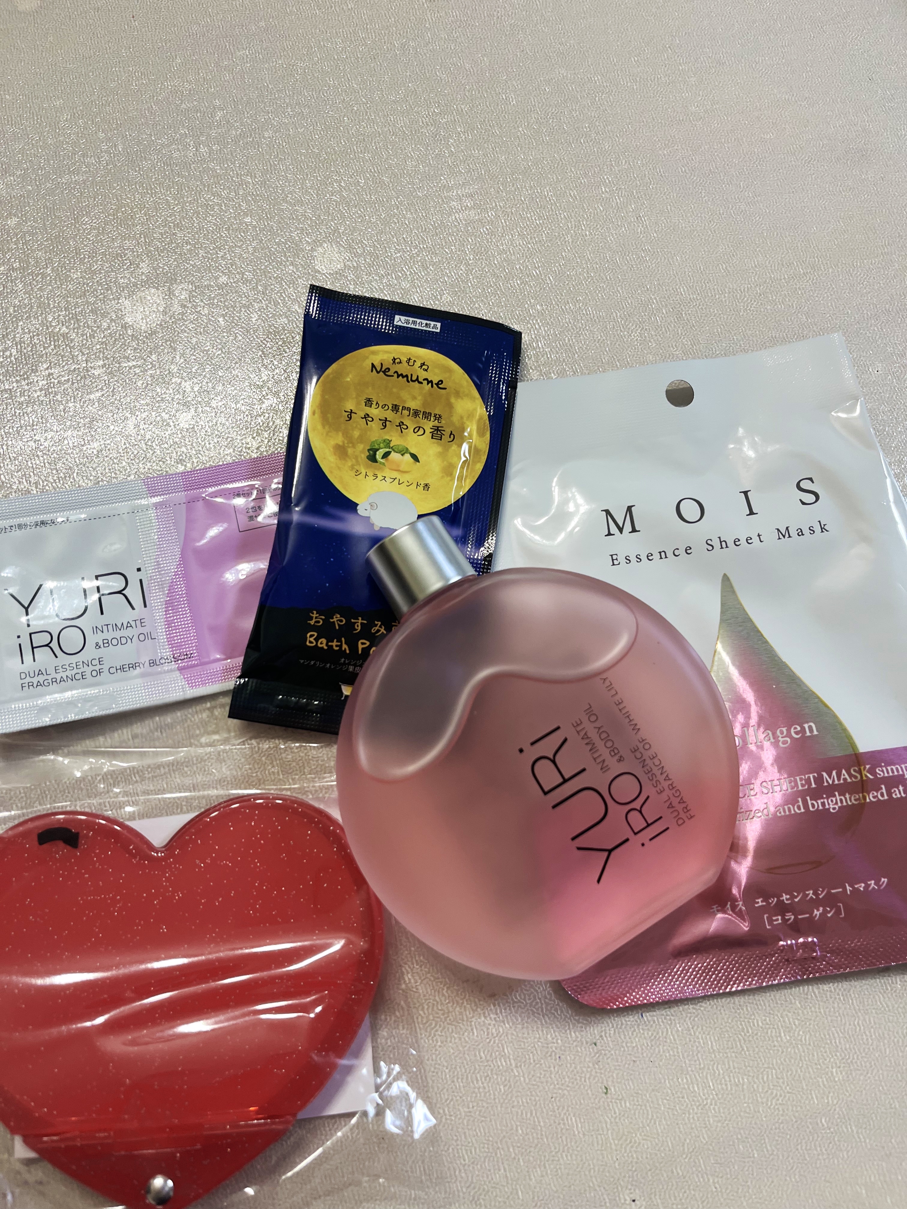YURiiRO インティメイト & ボディオイル /YURiiRO/その他スキンケアを使ったクチコミ（2枚目）