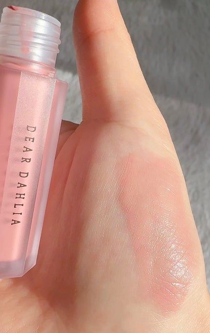 ペタルドロップリキッドブラッシャー/DEAR DAHLIA/リキッドチークを使ったクチコミ(3枚目)