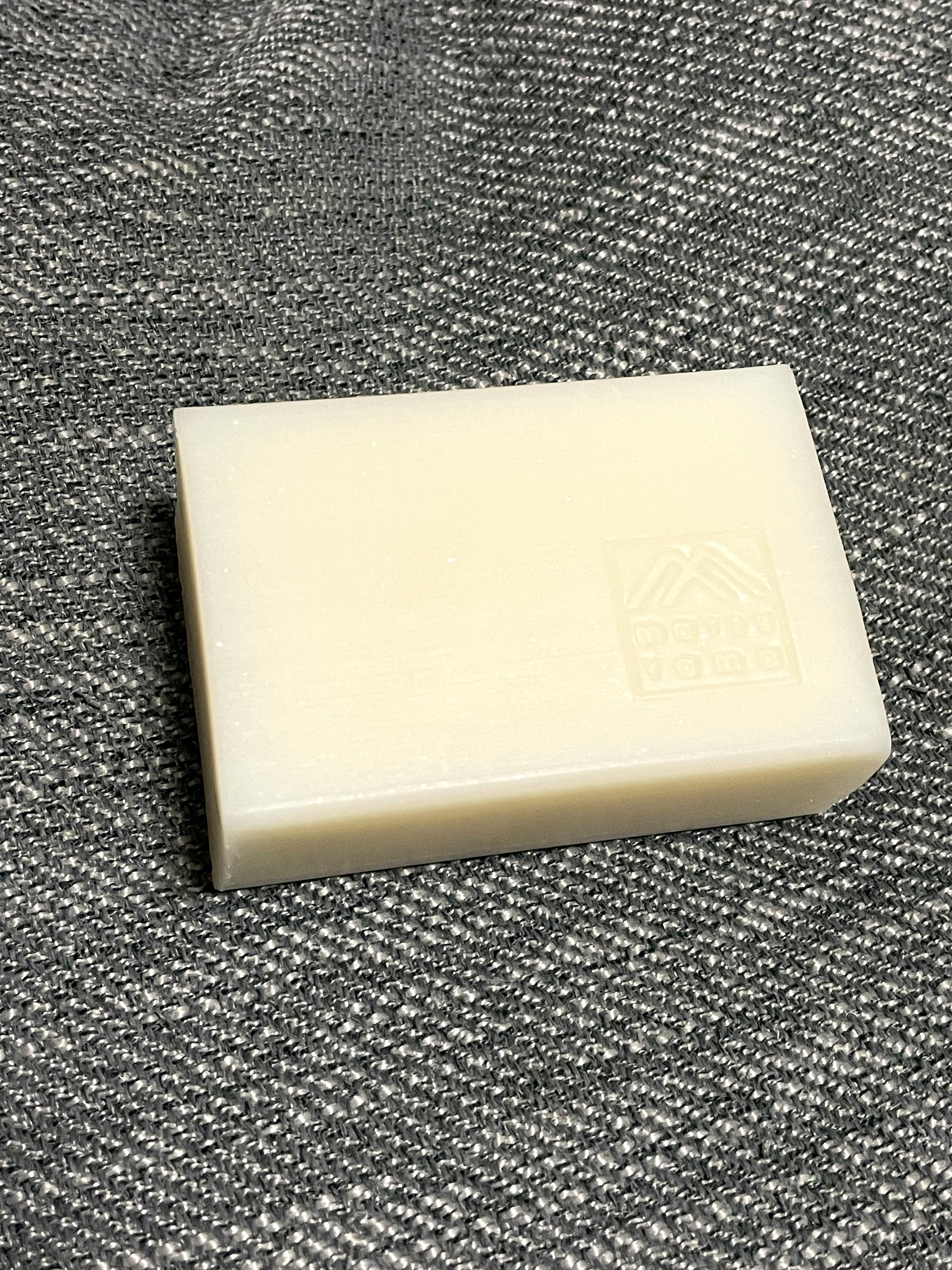 Mマークシリーズ 濃密あわ洗顔せっけんのクチコミ「Mマークシリーズ　濃密あわ洗顔せっけん

天然油脂をじっくり窯で焚き上げて作った石けん素地に、.....」（3枚目）