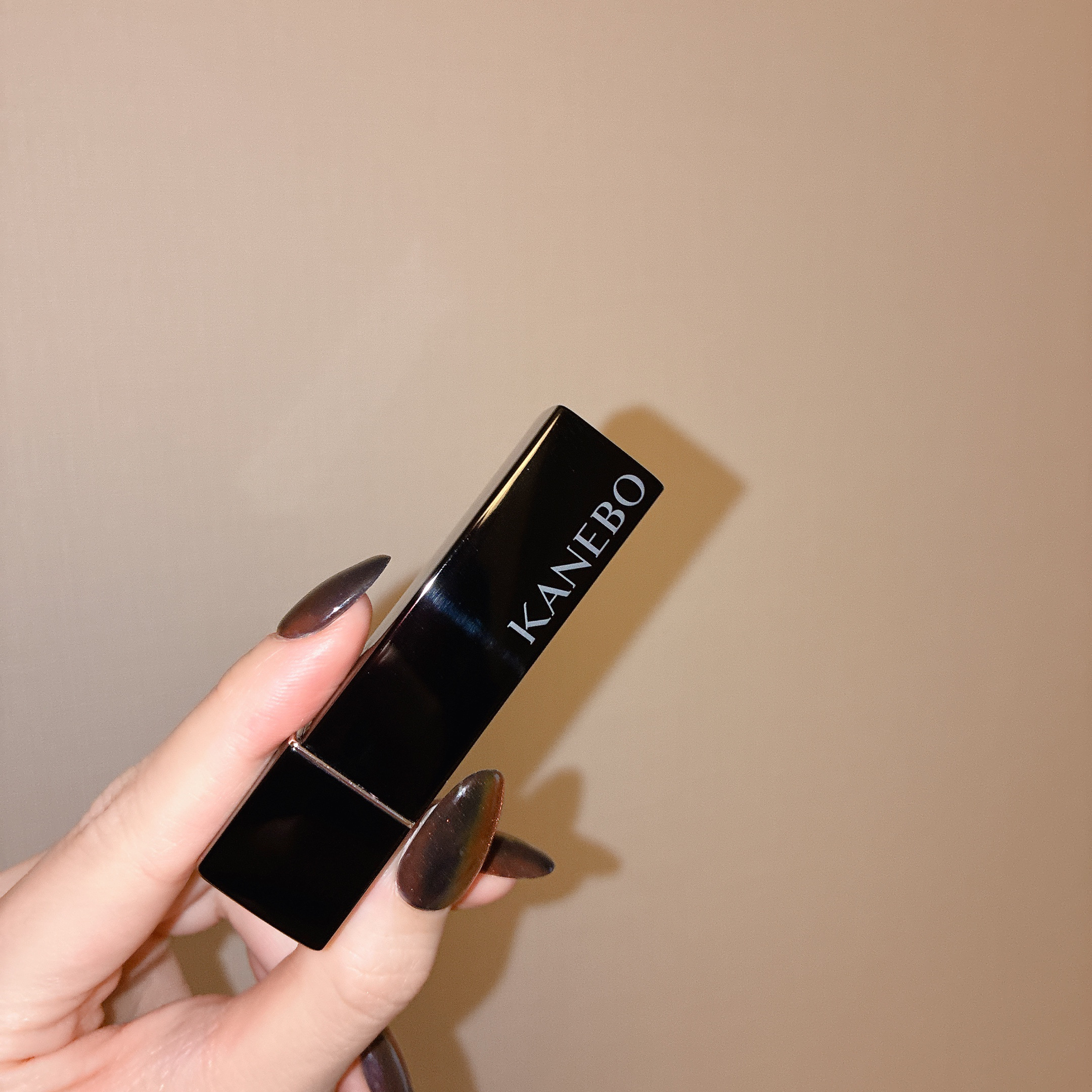ルージュスターヴァイブラント/KANEBO/口紅を使ったクチコミ（3枚目）