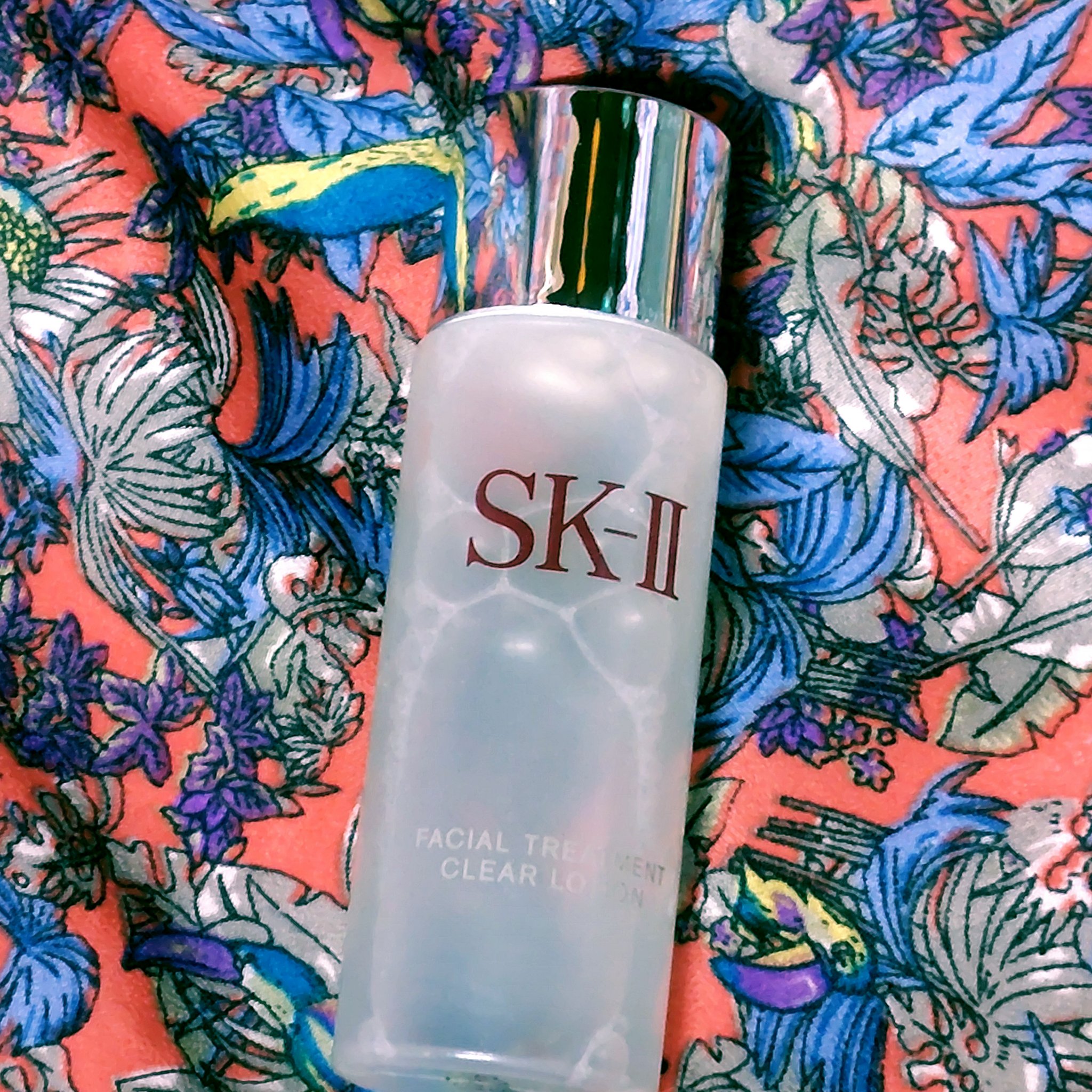 今朝の拭き取り化粧水💫

面倒くさかったので、朝洗顔せずに拭き取り化粧水で

時短いたしました🥰

SK-II🌿

フェイシャル トリートメント クリア ローション

気持ち良いテクスチャーの拭き取り化粧水

3種のAHA(アルファー