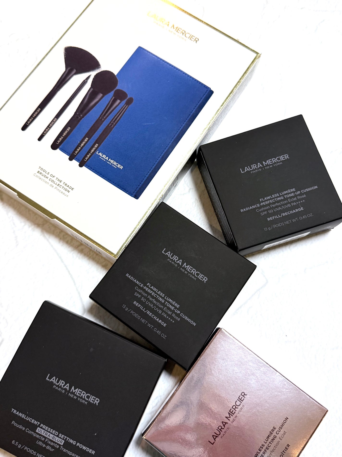 フローレス ルミエール ラディアンス パーフェクティング トーンアップ クッション/ローラ メルシエ/クッションファンデーションを使ったクチコミ(2枚目)