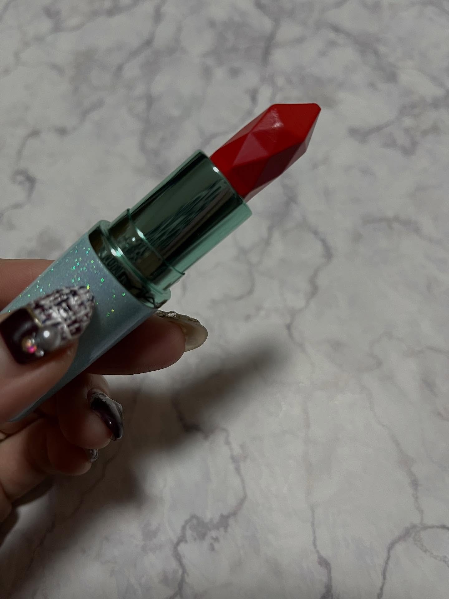 マキシマル スリーク サテン リップスティック/M・A・C/口紅を使ったクチコミ（3枚目）