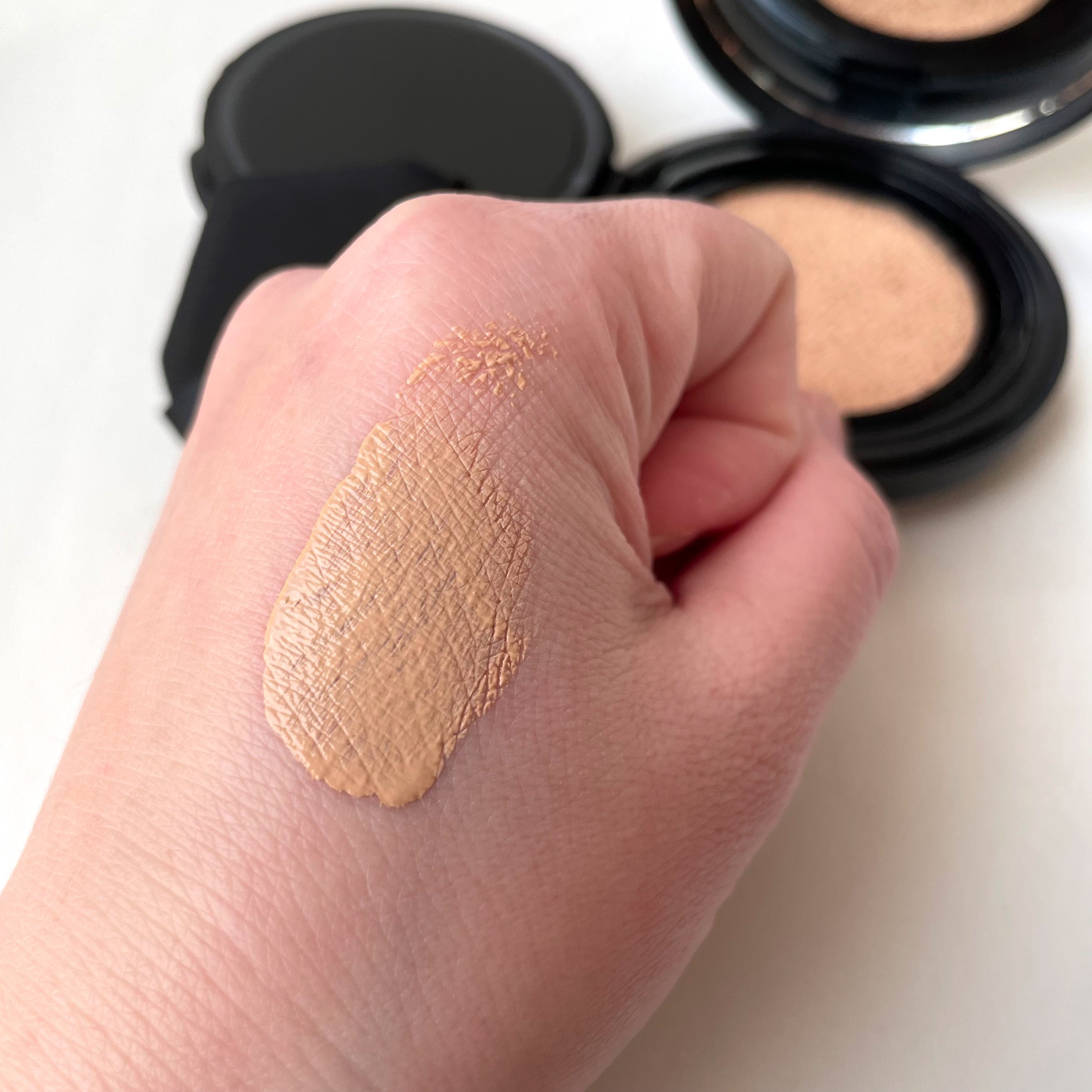 スタジオ フィックス ロングウエア クッション ファンデーション SPF 50/M・A・C/クッションファンデーションを使ったクチコミ（3枚目）