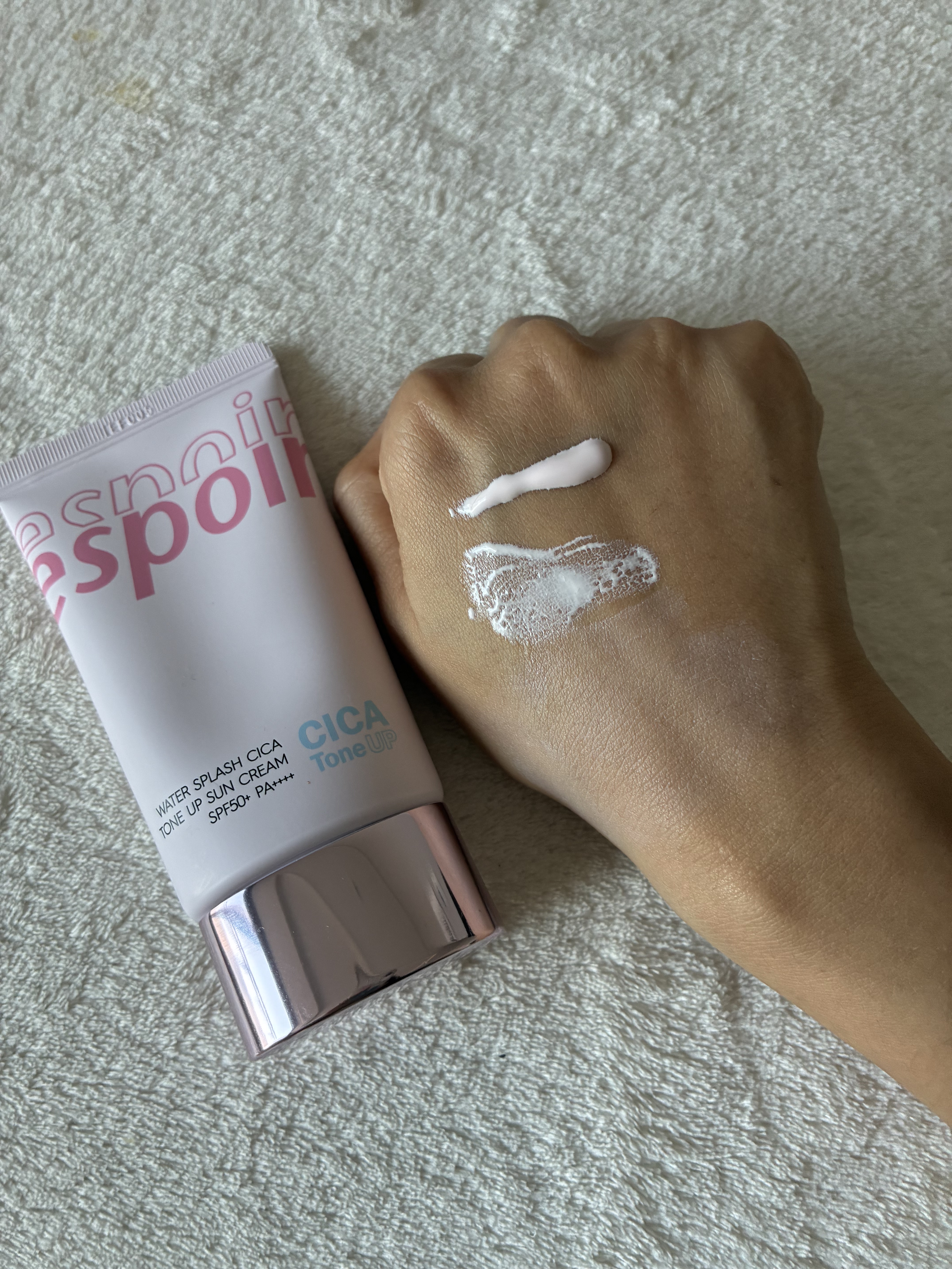 ウォータースプラッシュシカトーンアップクリーム/espoir/化粧下地を使ったクチコミ（3枚目）