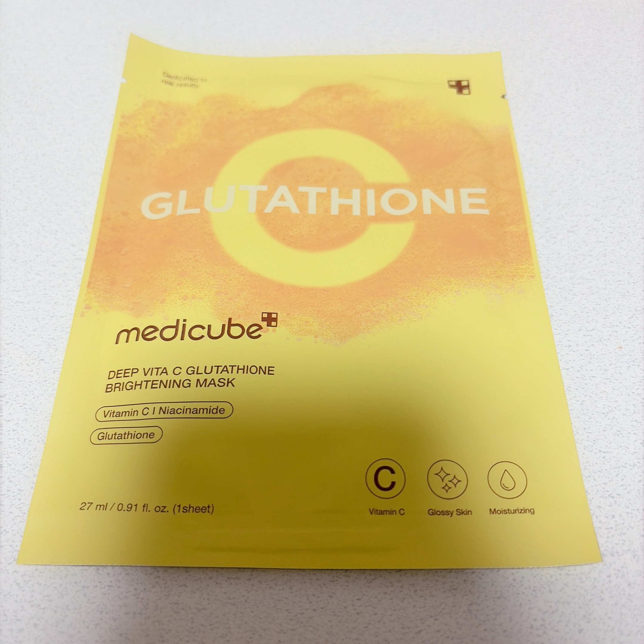 ディープ ビタC グルタチオン ブライトニング マスク/MEDICUBE/シートマスク・パックを使ったクチコミ（2枚目）