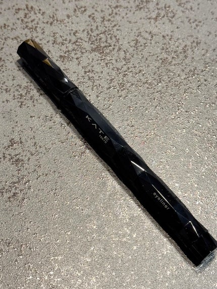 スーパーシャープライナーEX4.0/KATE/リキッドアイライナーを使ったクチコミ(3枚目)