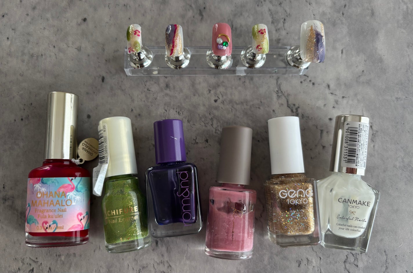 カラフルネイルズ/キャンメイク/マニキュアを使ったクチコミ(4枚目)