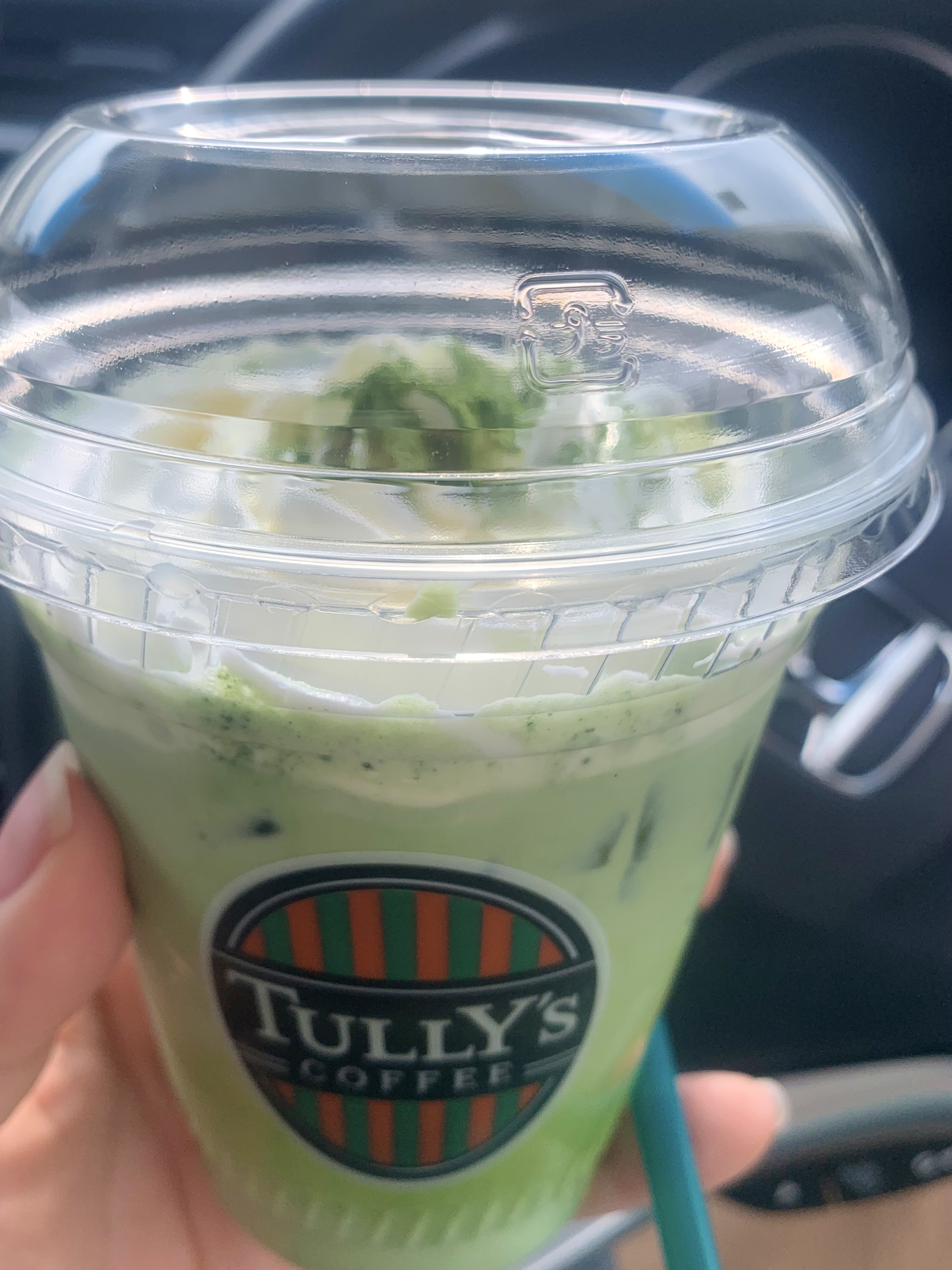 タリーズコーヒー
抹茶ホワイトモカ

今年もスタバよりタリーズコーヒーにお世話になりました(🍁•᎑•🍁)

Tully's納めしてきました♡♡