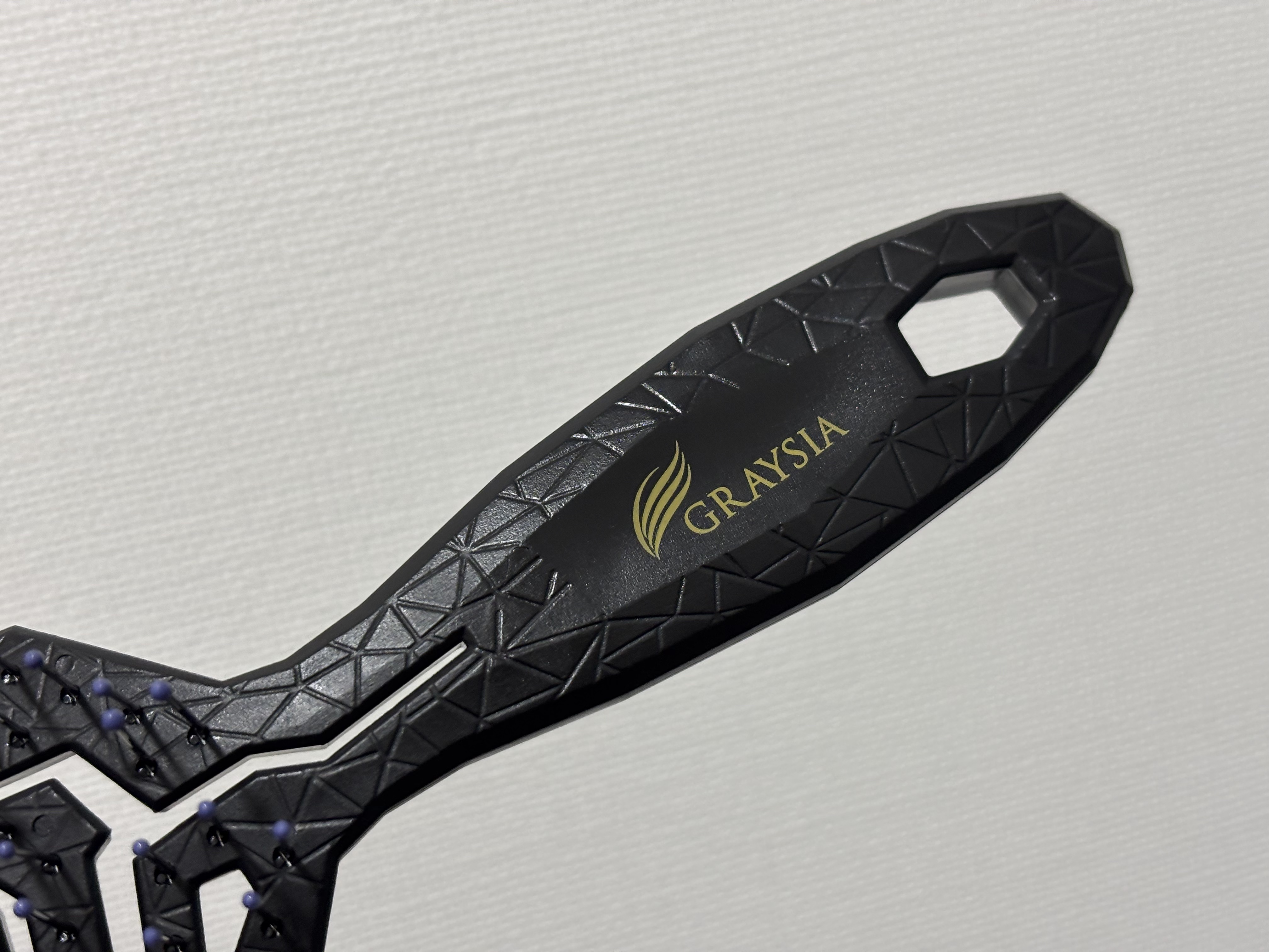 グレイシア　エアーマジックブラシ/ジュエル・コスメティックス/ヘアブラシを使ったクチコミ（3枚目）