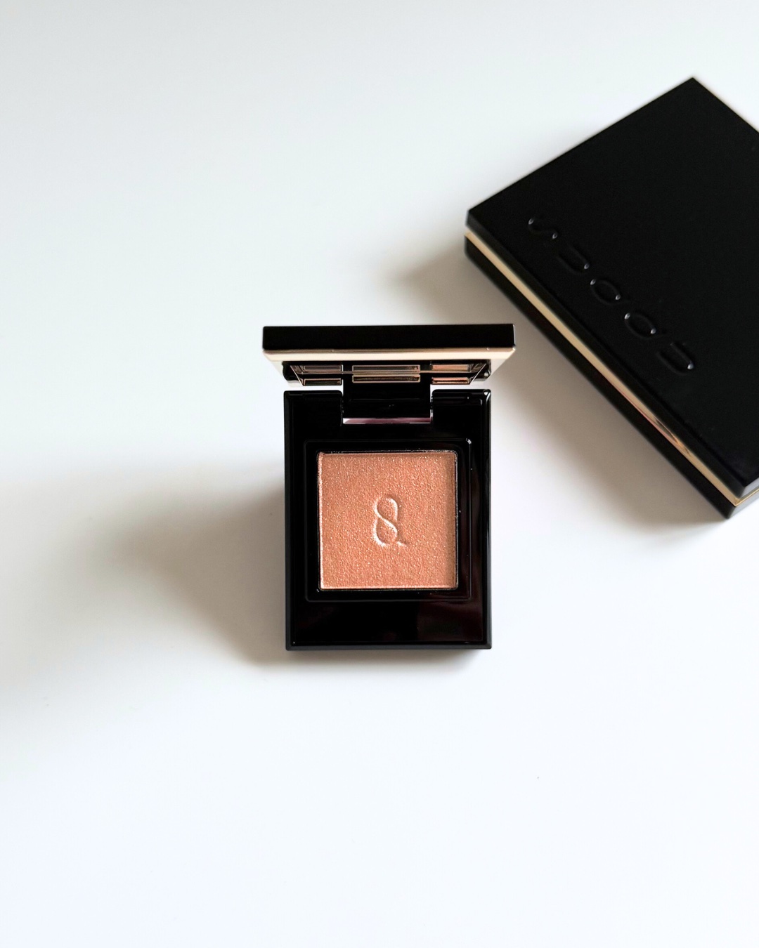 モノ ルック アイズ L-01 纏艶 -MATOITSUYA/SUQQU/単色アイシャドウを使ったクチコミ（3枚目）