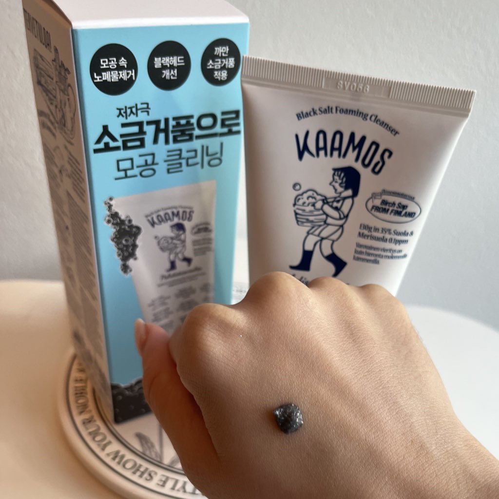 ブラック泡クレンザ/Torhop/泡洗顔を使ったクチコミ（2枚目）