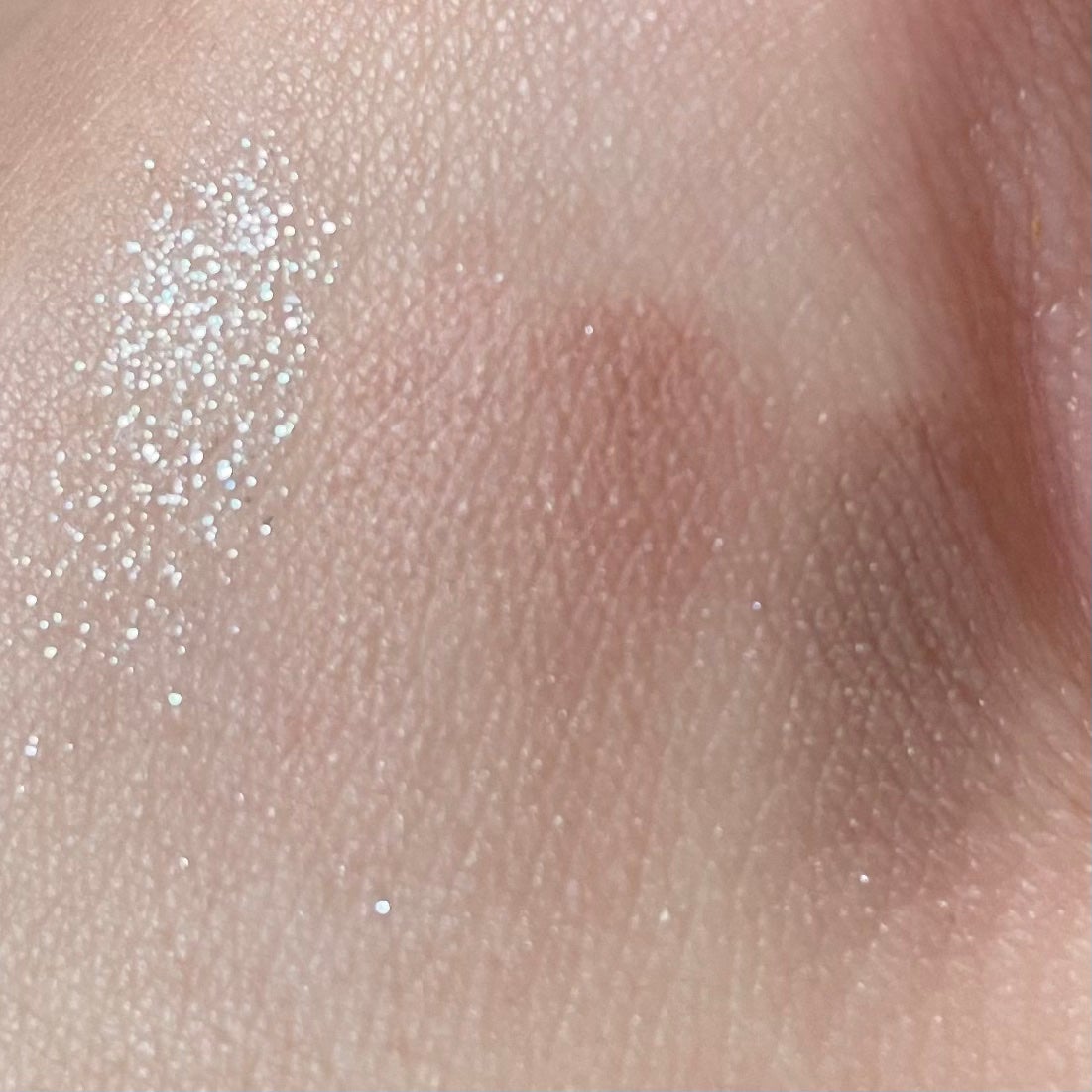 シャインオンステージアイパレット/upink/アイシャドウパレットを使ったクチコミ(2枚目)