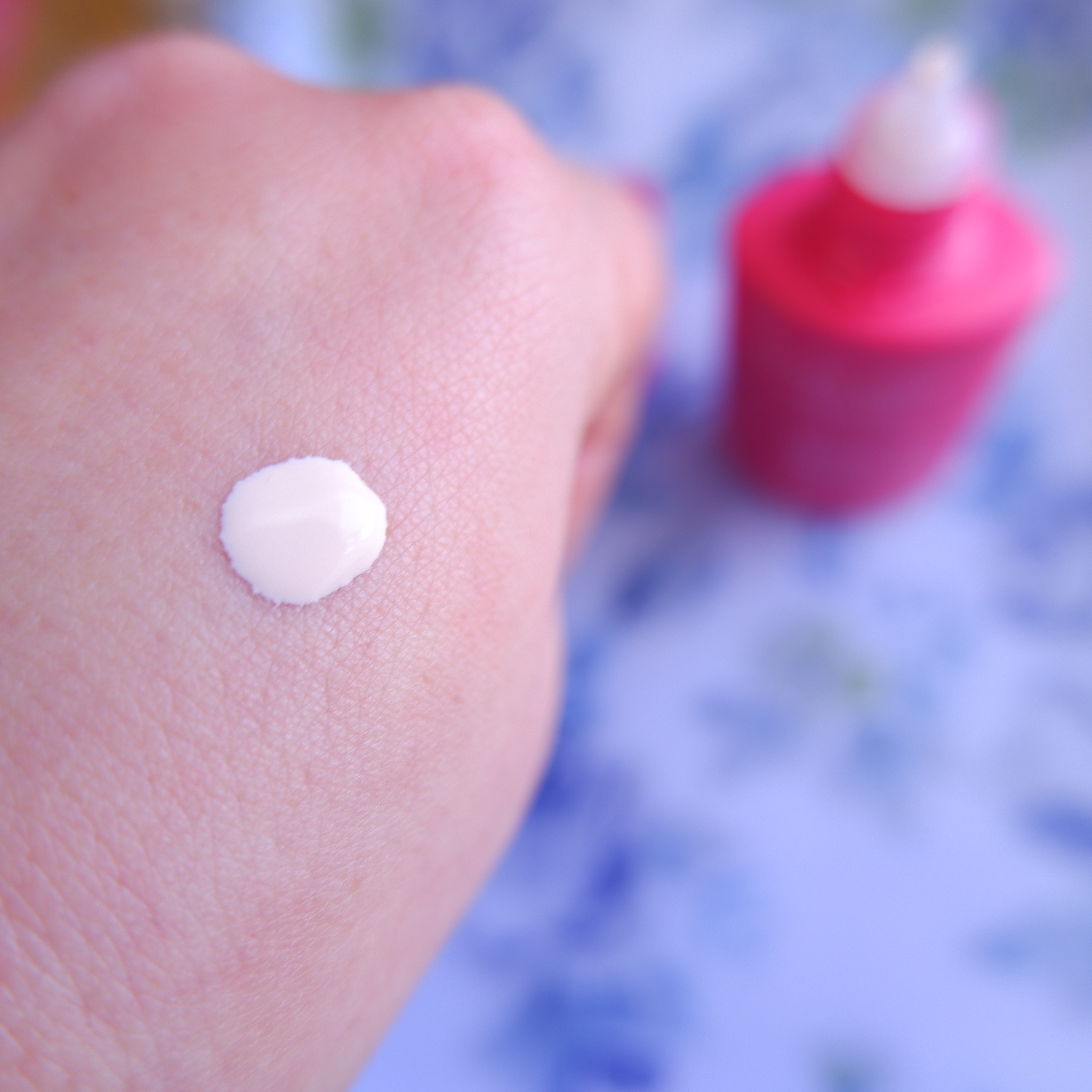 メイク キープ プライマー UV/コーセーコスメニエンス/化粧下地を使ったクチコミ（2枚目）