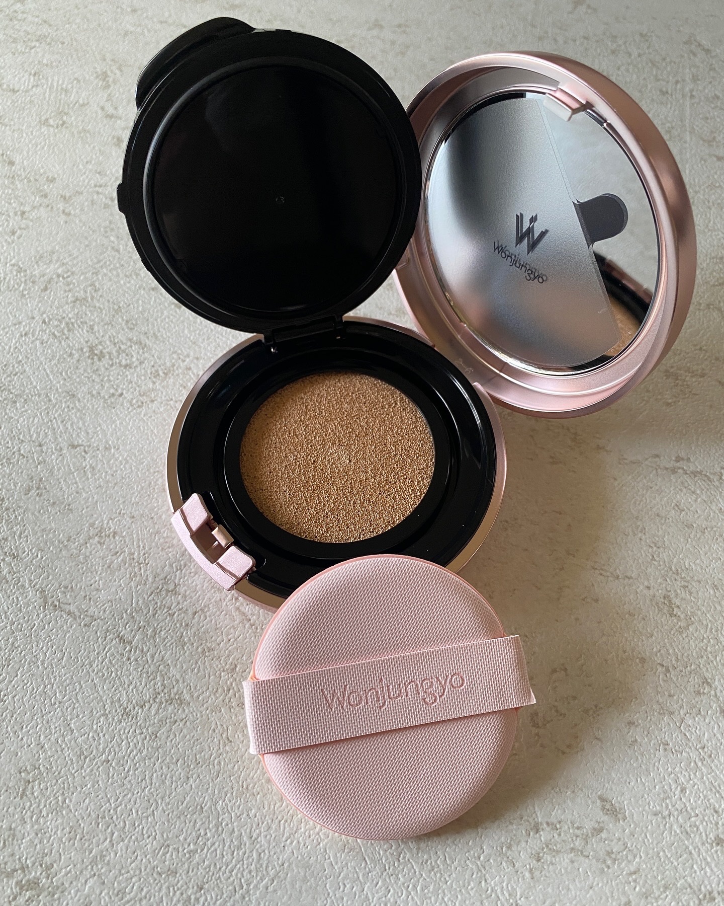 ウォンジョンヨ フィッティングクッション ラスティング 02 ペールイエロー/Wonjungyo/クッションファンデーションを使ったクチコミ（3枚目）