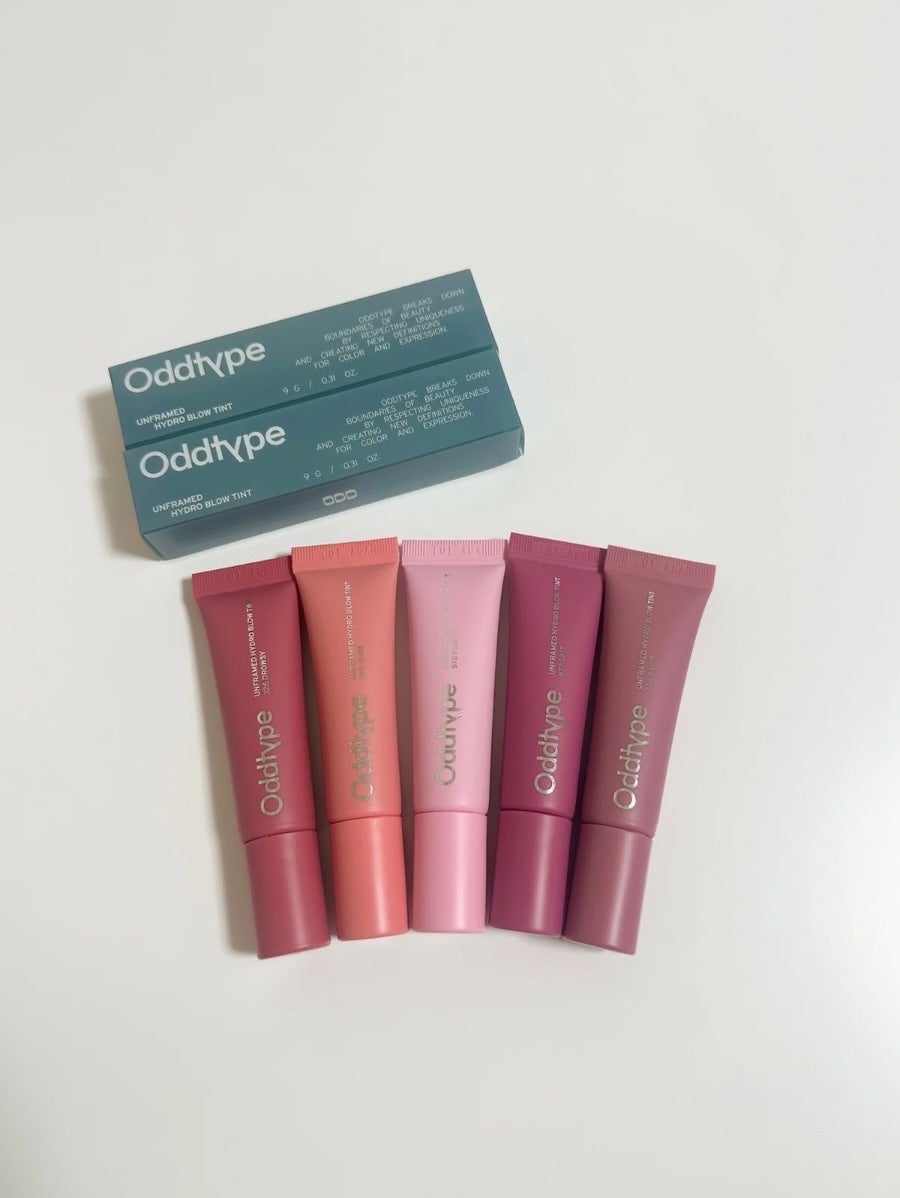 るあん on LIPS 「リップスティックみたいなしっとり感と、ティントの密着力を両立し..」(2枚目)