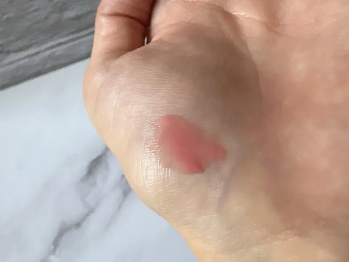 リッププレッションメタルセラムグロス/JUNG SAEM MOOL/リップグロスを使ったクチコミ（3枚目）