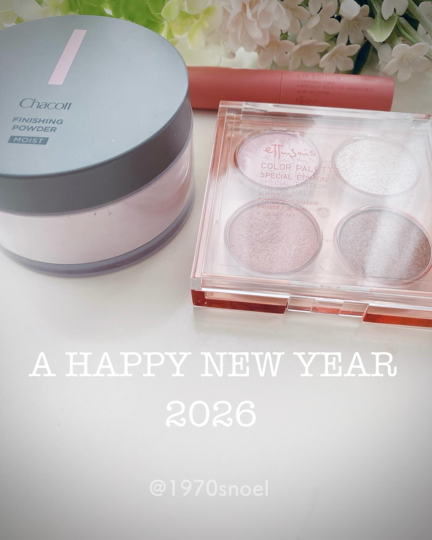 チャコット フィニッシングパウダー モイスト/チャコット・コスメティクス/ルースパウダーを使ったクチコミ（1枚目）