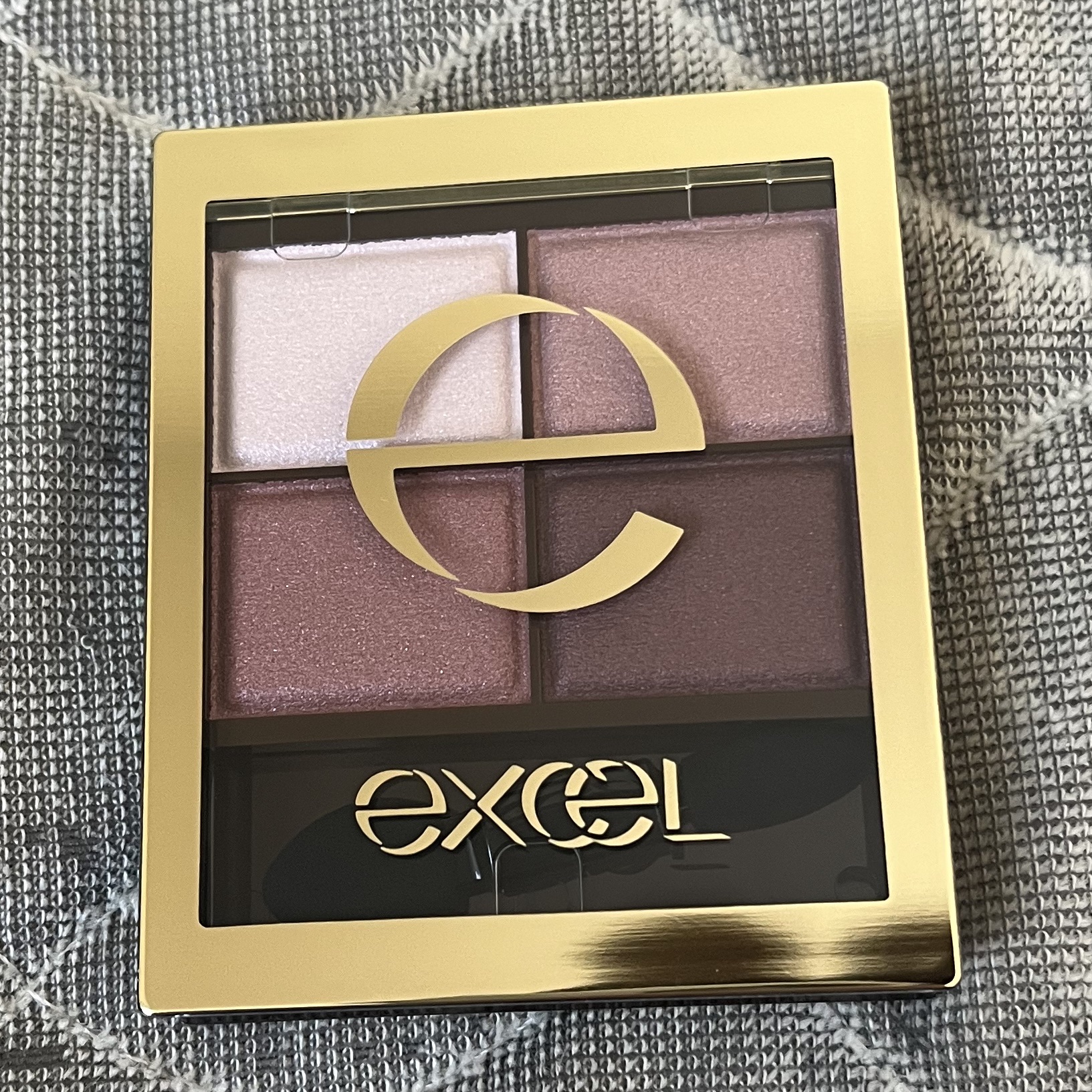 スキニーリッチシャドウ/excel/アイシャドウパレットを使ったクチコミ（2枚目）