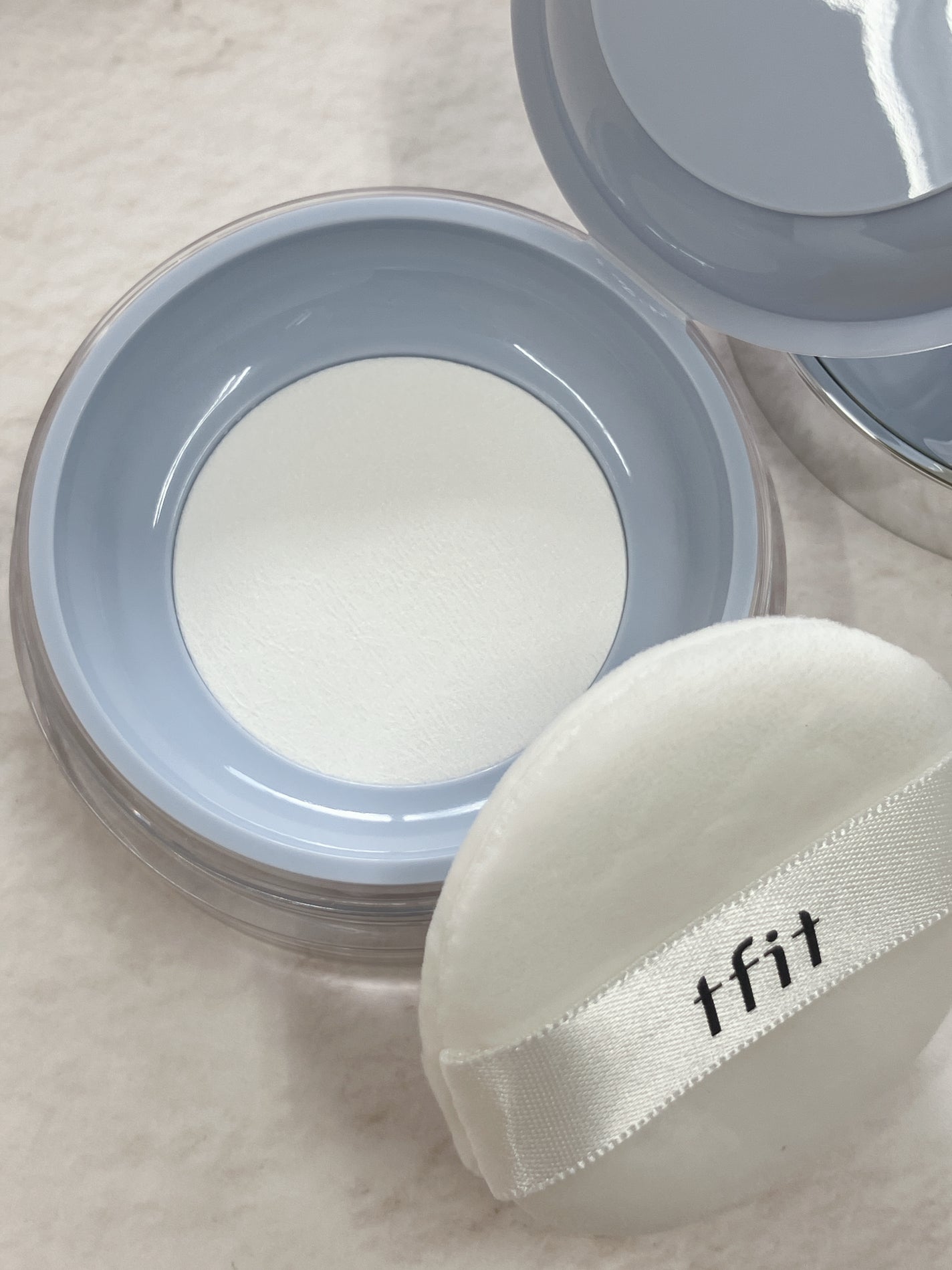 トランスルーセントセットエッセンシャルパウダー/TFIT/ルースパウダーを使ったクチコミ(2枚目)