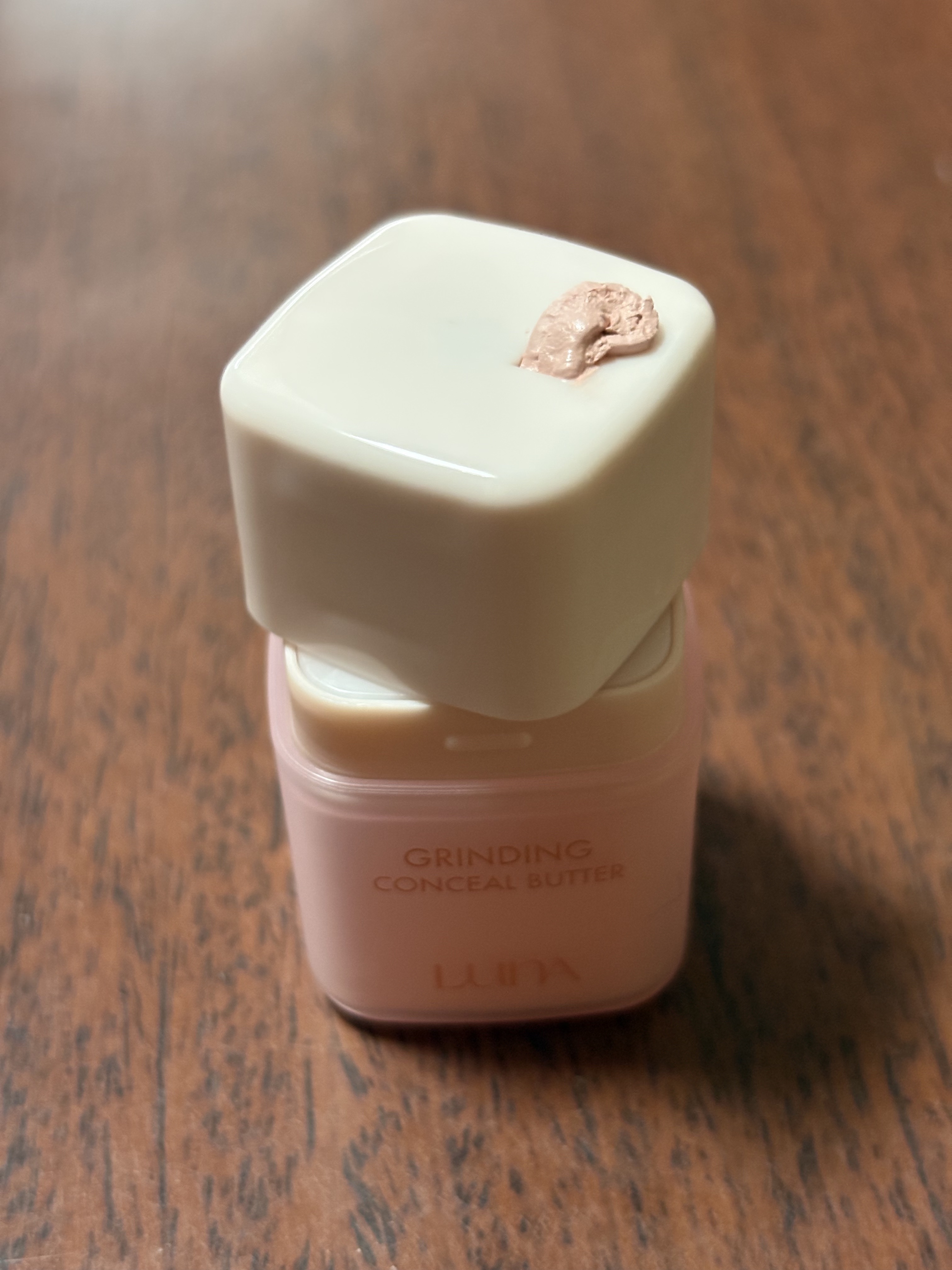 グラインディングコンシールバター/LUNA/クリームコンシーラーを使ったクチコミ（3枚目）