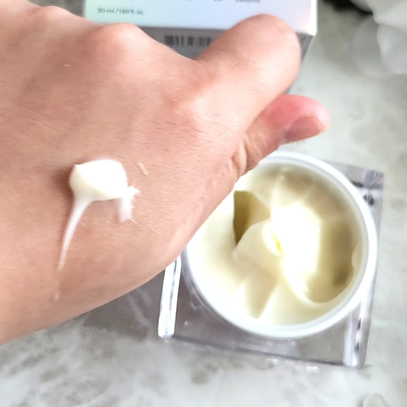 5番 白玉グルタチオンCメラゼロクリーム/numbuzin/フェイスクリームを使ったクチコミ(5枚目)