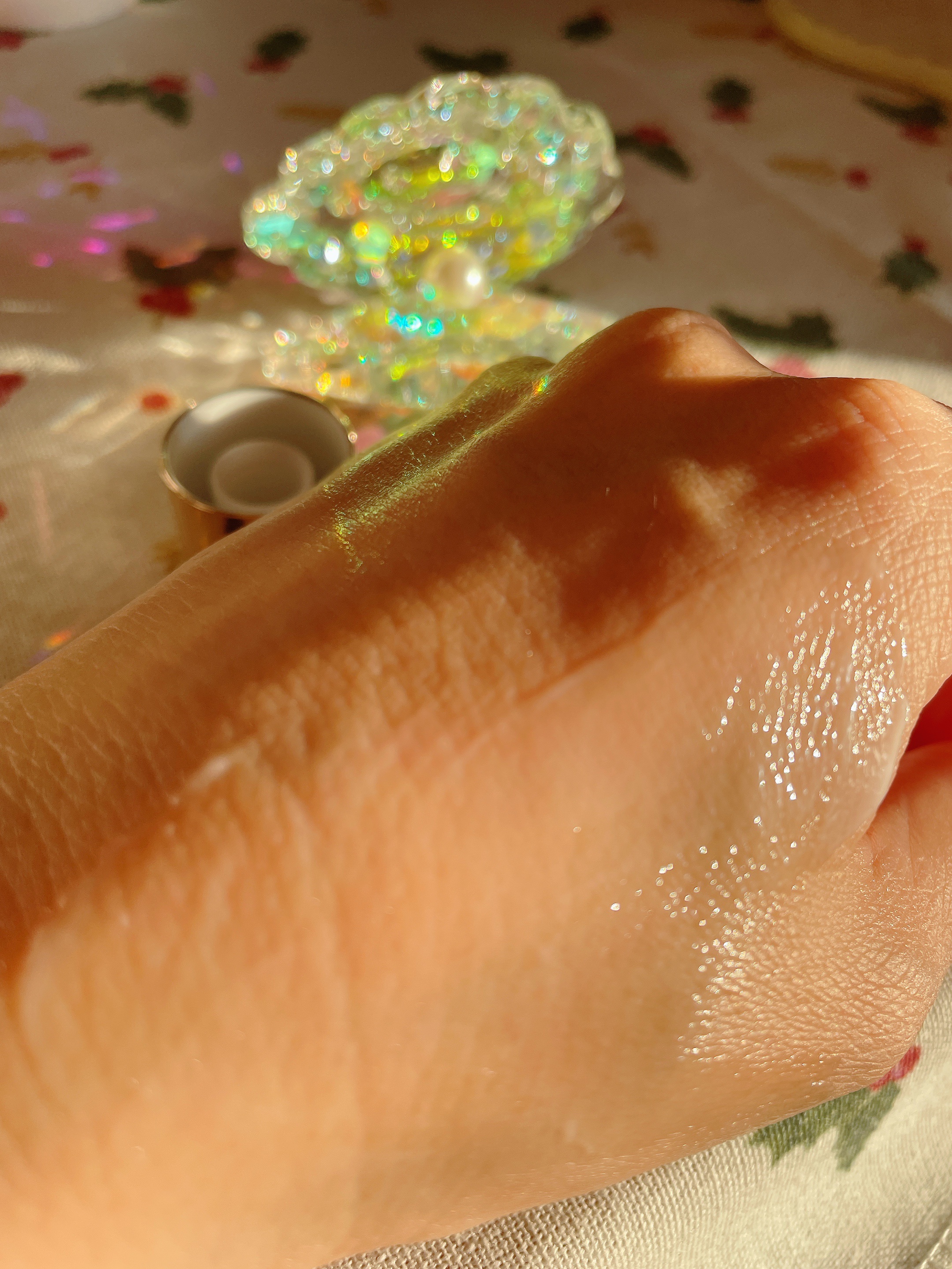 ローズVブライトニングクリーム/Ogi/フェイスクリームを使ったクチコミ（3枚目）