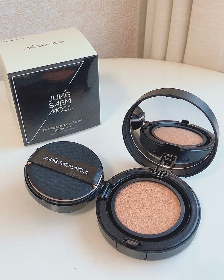 エッセンシャル スキン ヌーダー クッション/JUNG SAEM MOOL/クッションファンデーションを使ったクチコミ（2枚目）
