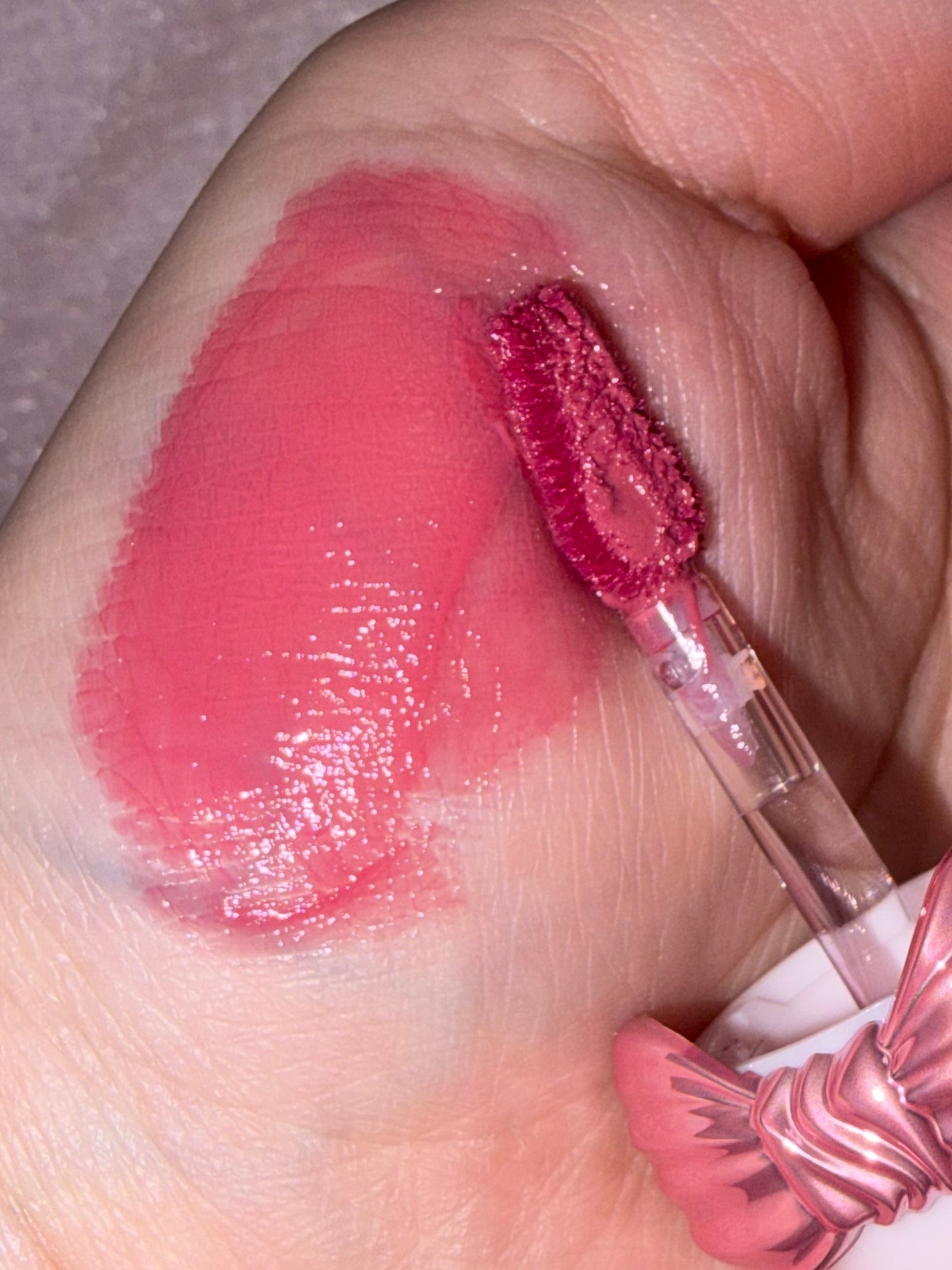 シピシピ デューイフィルムティント R/CipiCipi/リップティントを使ったクチコミ(4枚目)