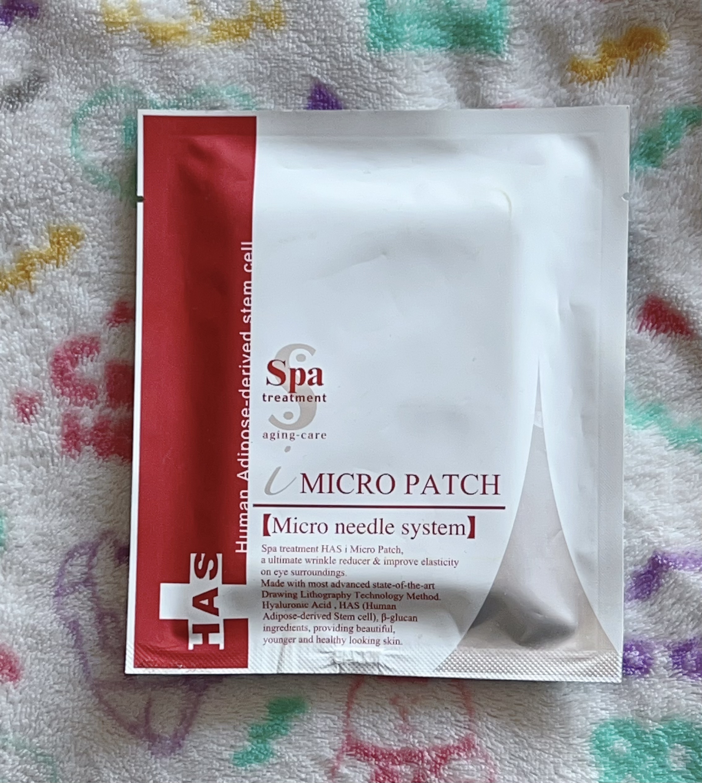 Spa treatment ｉマイクロパッチのクチコミ「高いです。
でも効果がありそうですね。
目のクマのところに貼りました。
貼って、そのまま寝て使.....」（1枚目）