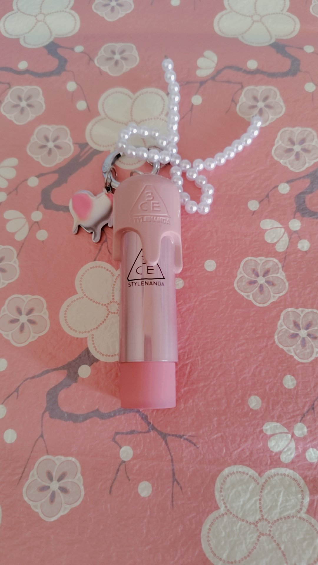 3CE グレイジーリップグロウ #31 ラベンダークリーム/3CE/リップグロスを使ったクチコミ（2枚目）