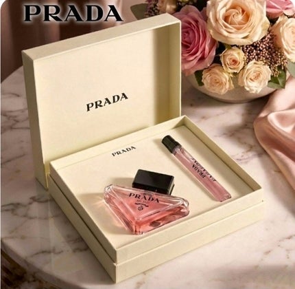 PRADA BEAUTY プラダ パラドックス 10ml + 50mlのクチコミ「PRADA BEAUTY
プラダ パラドックス 10ml + 50ml
プラダ パラドックス.....」(1枚目)