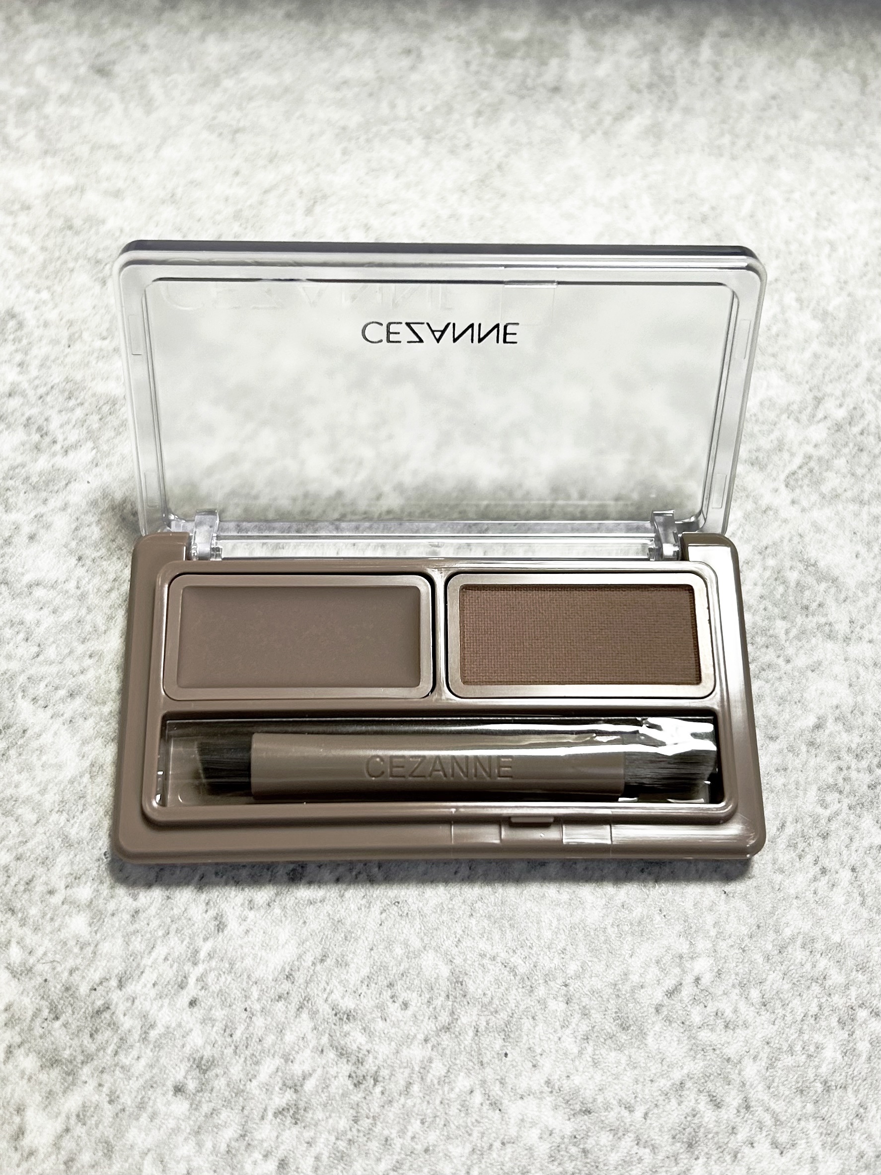 アイブロウワックス＆パウダー/CEZANNE/アイブロウを使ったクチコミ（2枚目）