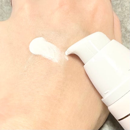 ホワイトニングドレストーンアップクリーム/COSNORI/化粧下地を使ったクチコミ(2枚目)