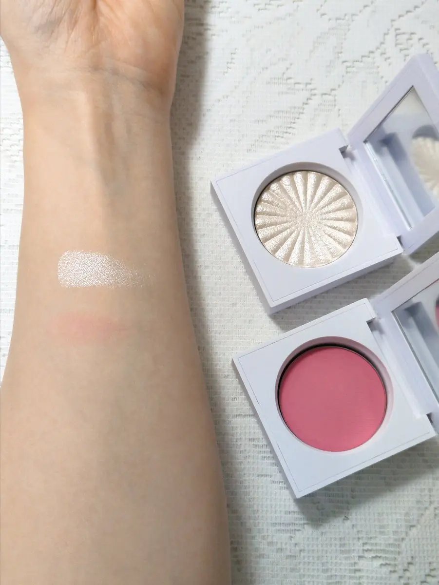 OFRA mini Highlighter/Ofra Cosmetics/パウダーハイライトを使ったクチコミ（2枚目）