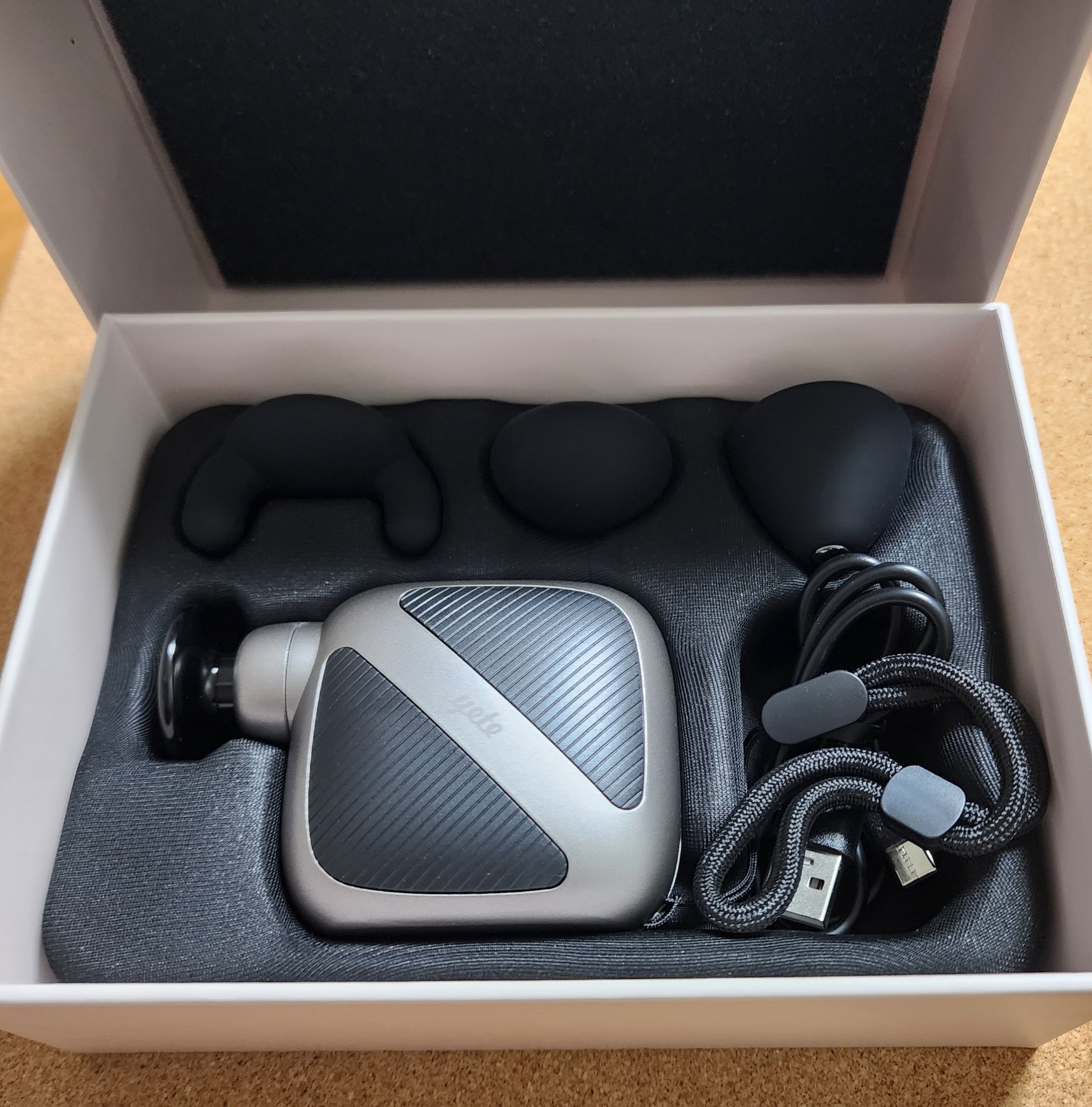 ハンディガン /yete/マッサージガンを使ったクチコミ（2枚目）