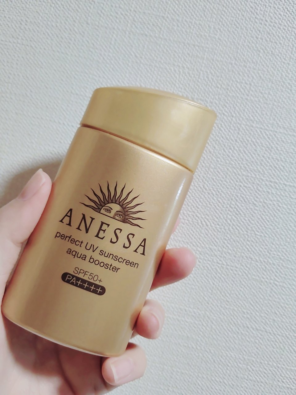 アネッサ　パーフェクトUV　スキンケアミルク　NA

みなさん、こんにちは☺
愛犬のお散歩を毎日するので、絶対焼けたくない
紫外線強い日はアネッサ💛

サラッとしてベタつかないのがお気に入り🥺



＃アネッサ