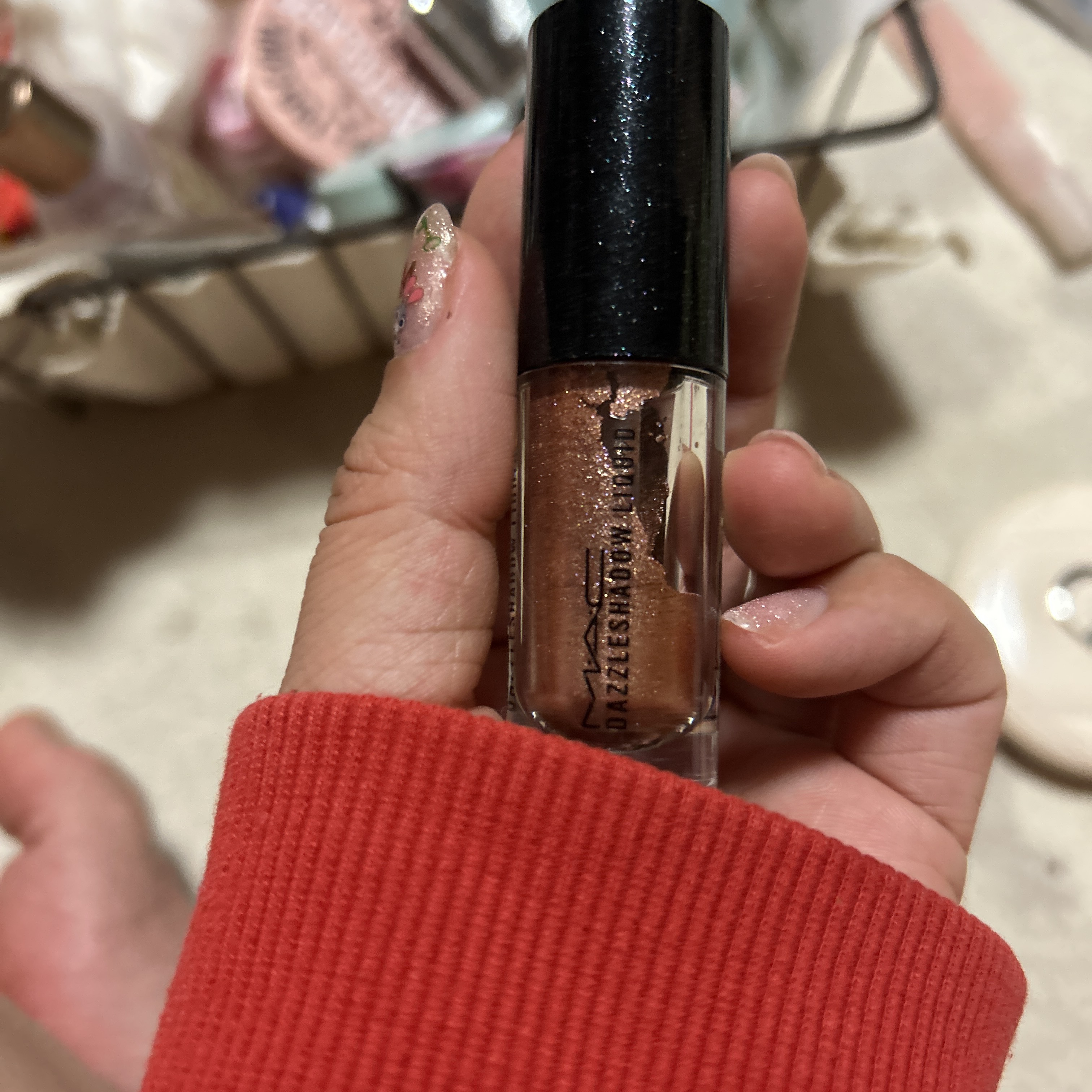 ダズルシャドウ リキッド/M・A・C/リキッドアイシャドウを使ったクチコミ（1枚目）