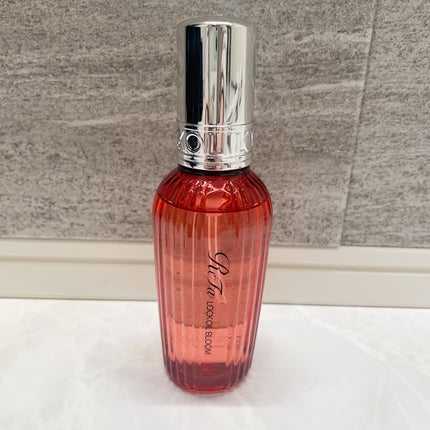 ReFa リファロックオイルブルームのクチコミ「リファロックオイルブルーム🩷
⠀
ロックオイルはかれこれ3本目!
⠀
このタイプは初めて使った.....」(1枚目)